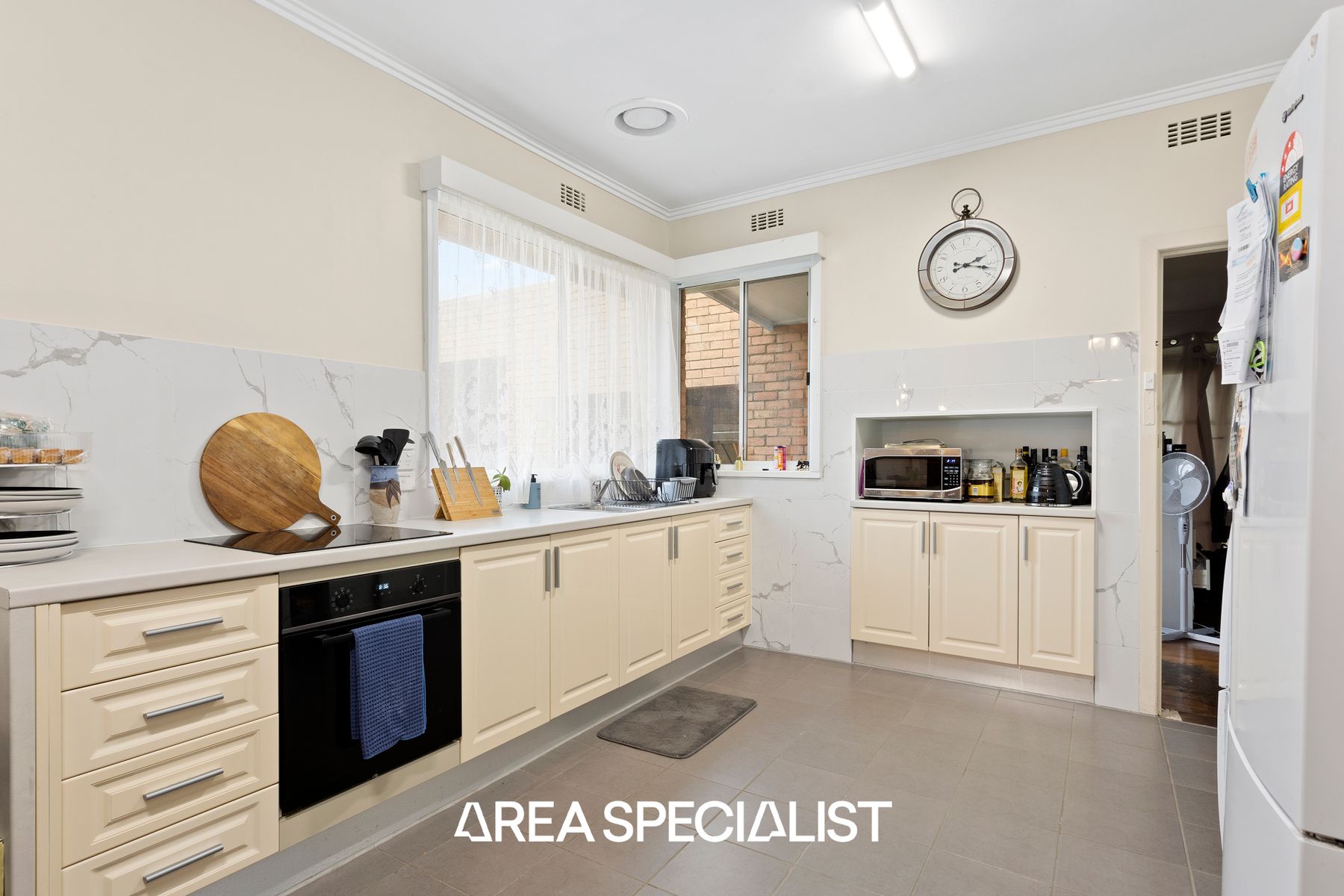 17 Leongatha Road, Korumburra, VIC 3950, Korumburra - Thumbnail 6