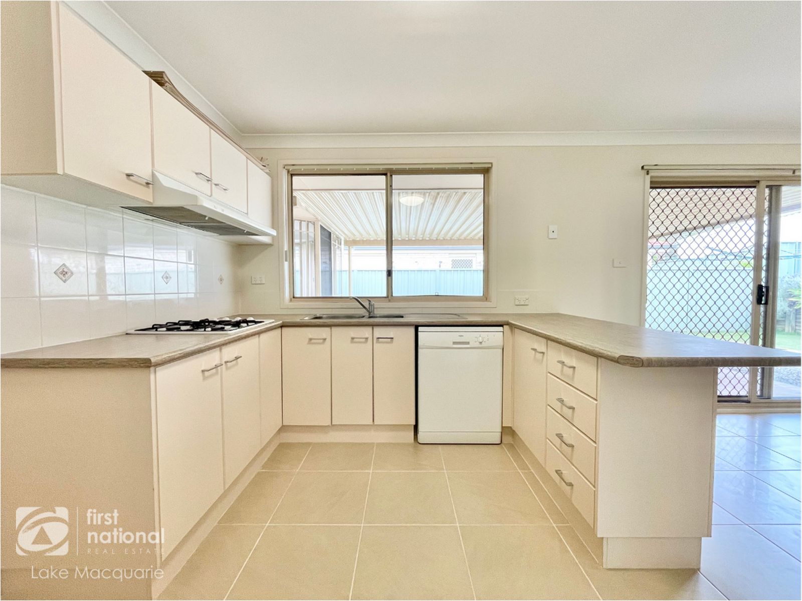 6 Daintree Close, Cardiff Heights NSW 2285, Cardiff Heights - Thumbnail 4