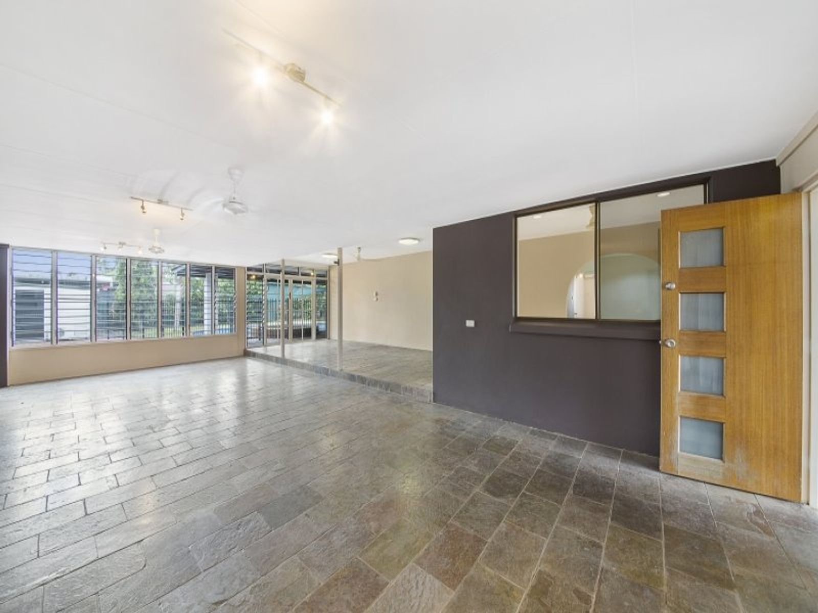 37 Humbert Street, Leanyer NT 0812, Leanyer - Thumbnail 3