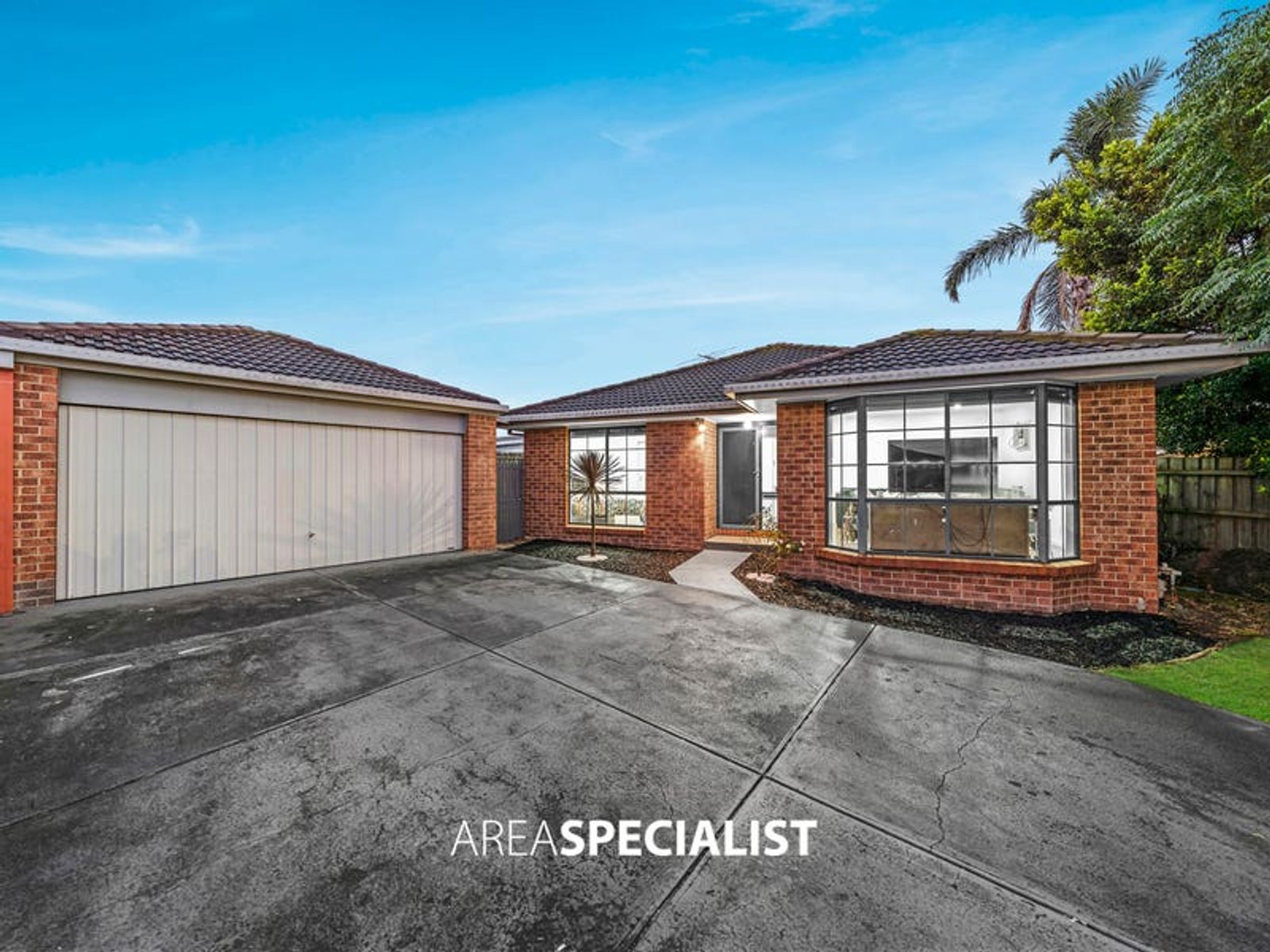 13 Cirrus Close, Hampton Park, VIC 3976