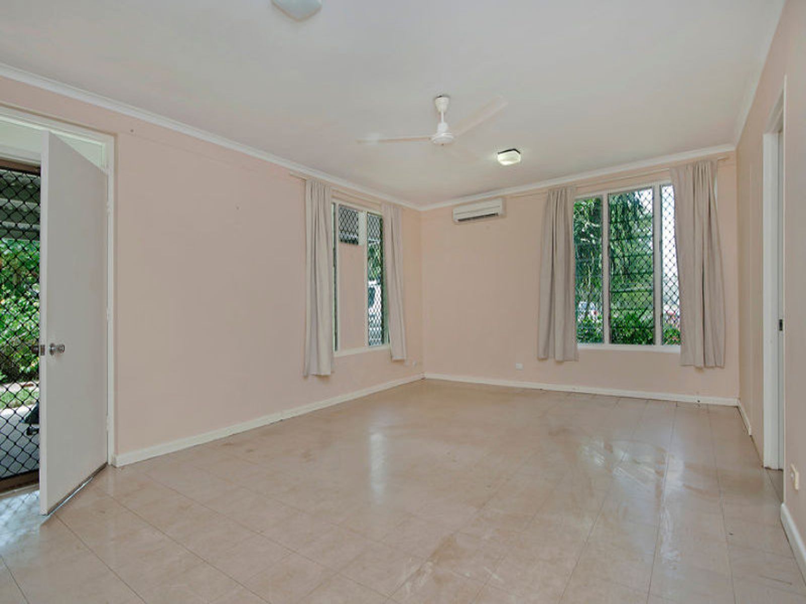 21 Caledonian Street, Anula NT 0812, Anula - Thumbnail 4