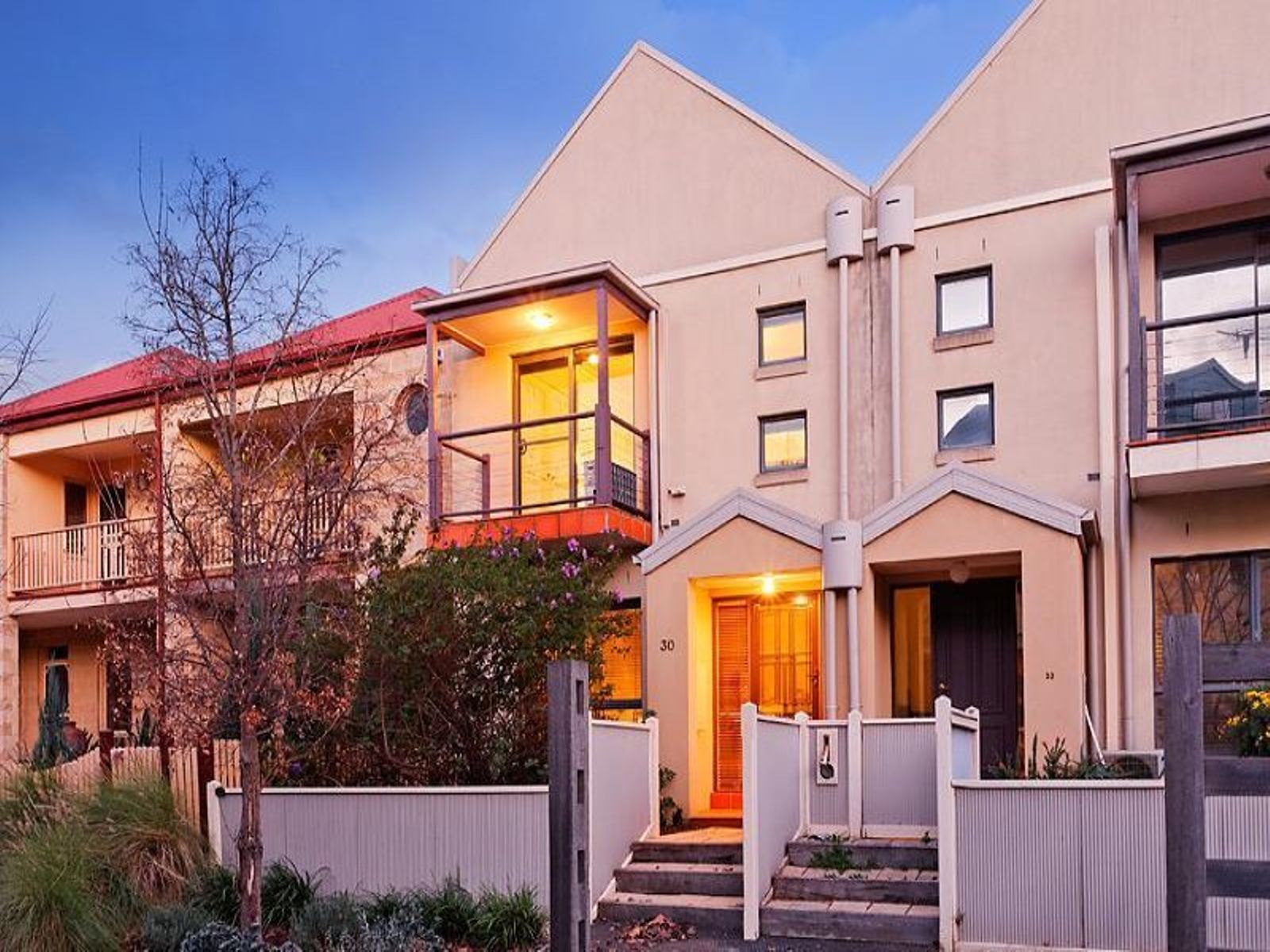 30 Bateman Road, Kensington - Thumbnail 2