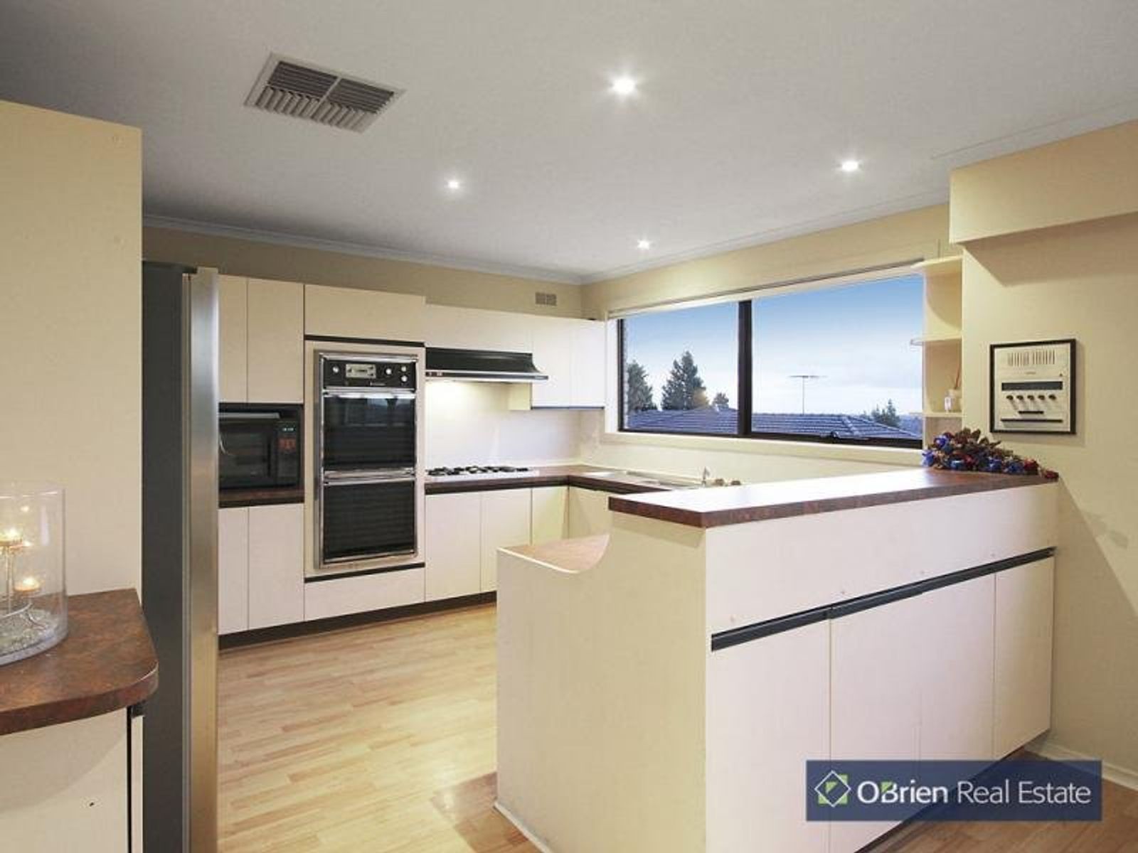 28 Daniel Solander, Endeavour Hills, VIC 3802, Endeavour Hills - Thumbnail 3