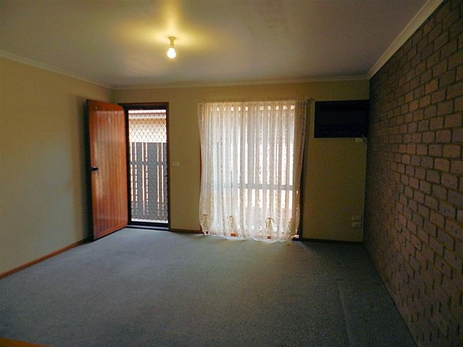 4/373 San Mateo Avenue, Mildura - Thumbnail 2