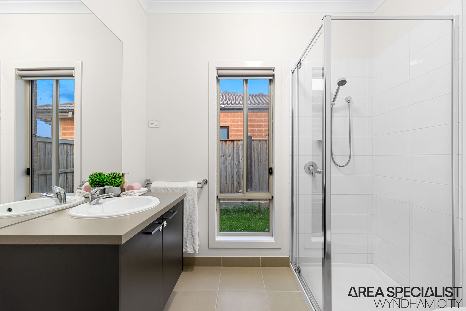 50 Evesham Drive, Point Cook, VIC 3030, Point Cook - Thumbnail 5