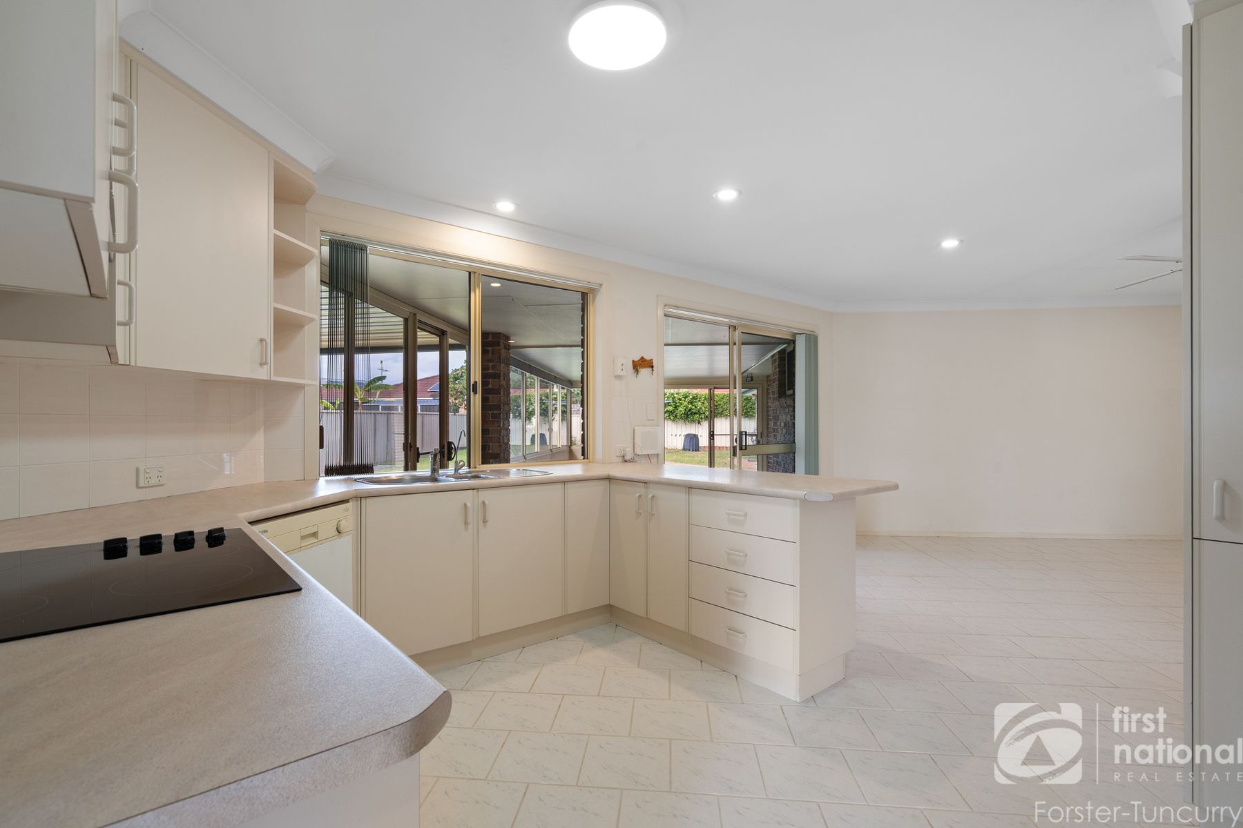 21 Grandis Drive, Tuncurry NSW 2428, Tuncurry - Thumbnail 5