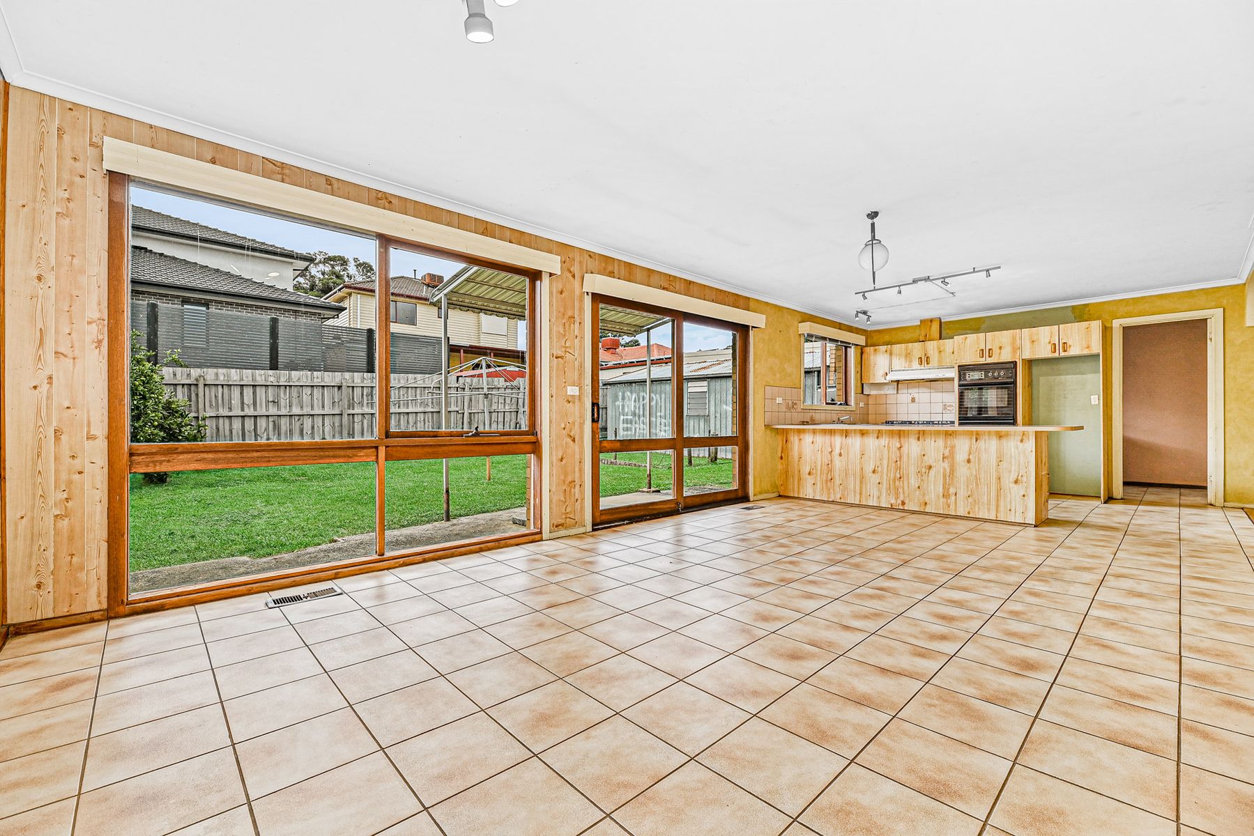 11 Goodwood Drive, Springvale, VIC 3171, Springvale - Thumbnail 5