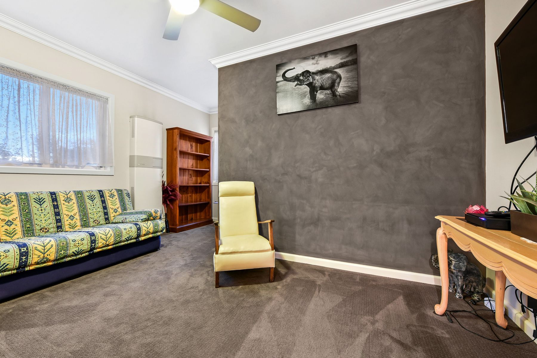 17 Theodore Avenue, Noble Park, VIC 3174, Noble Park - Thumbnail 8