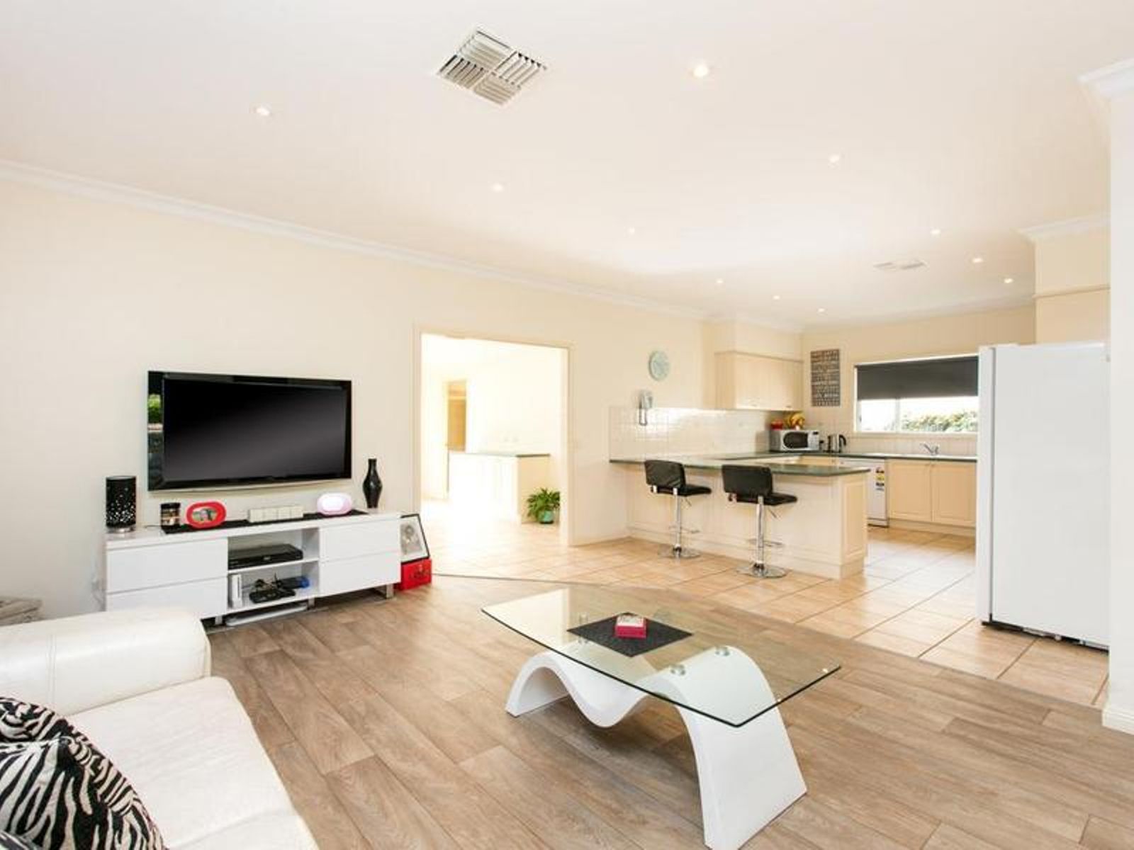 7 Kurrajong Parade, Mildura - Thumbnail 4