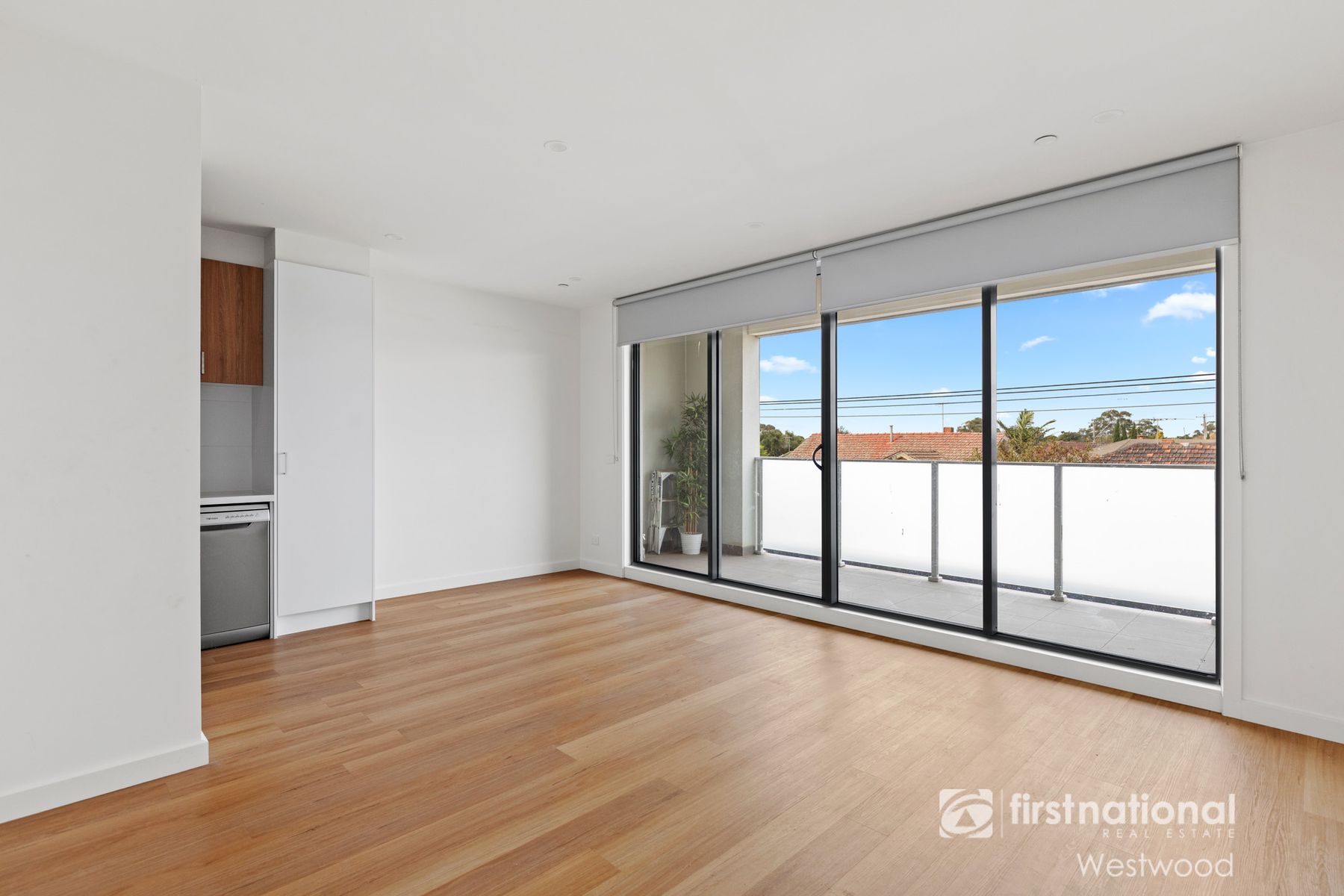 101/26 Salisbury Street, Werribee VIC 3030, Werribee - Thumbnail 3