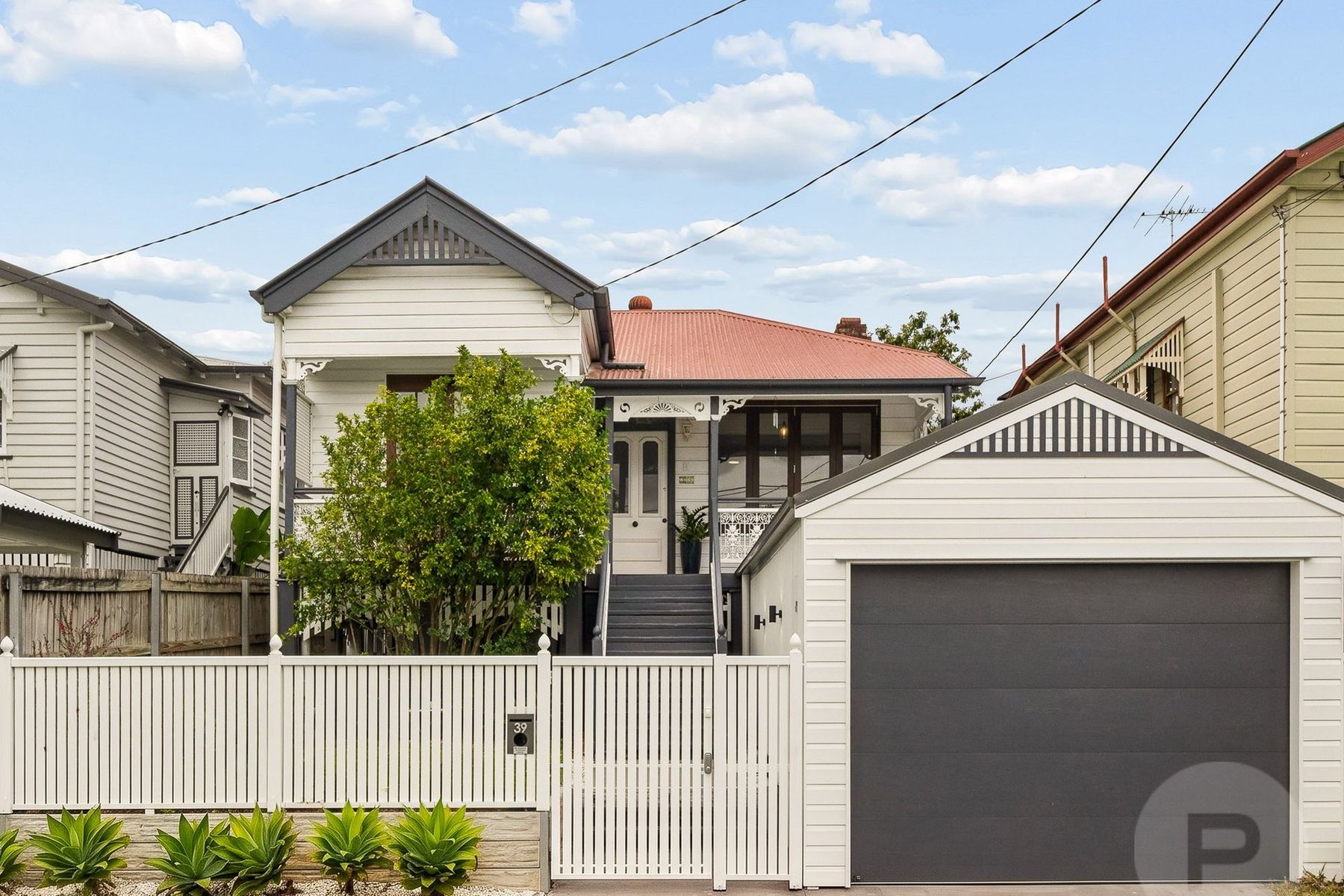 39 Gordon Street, Stones Corner - Image 1