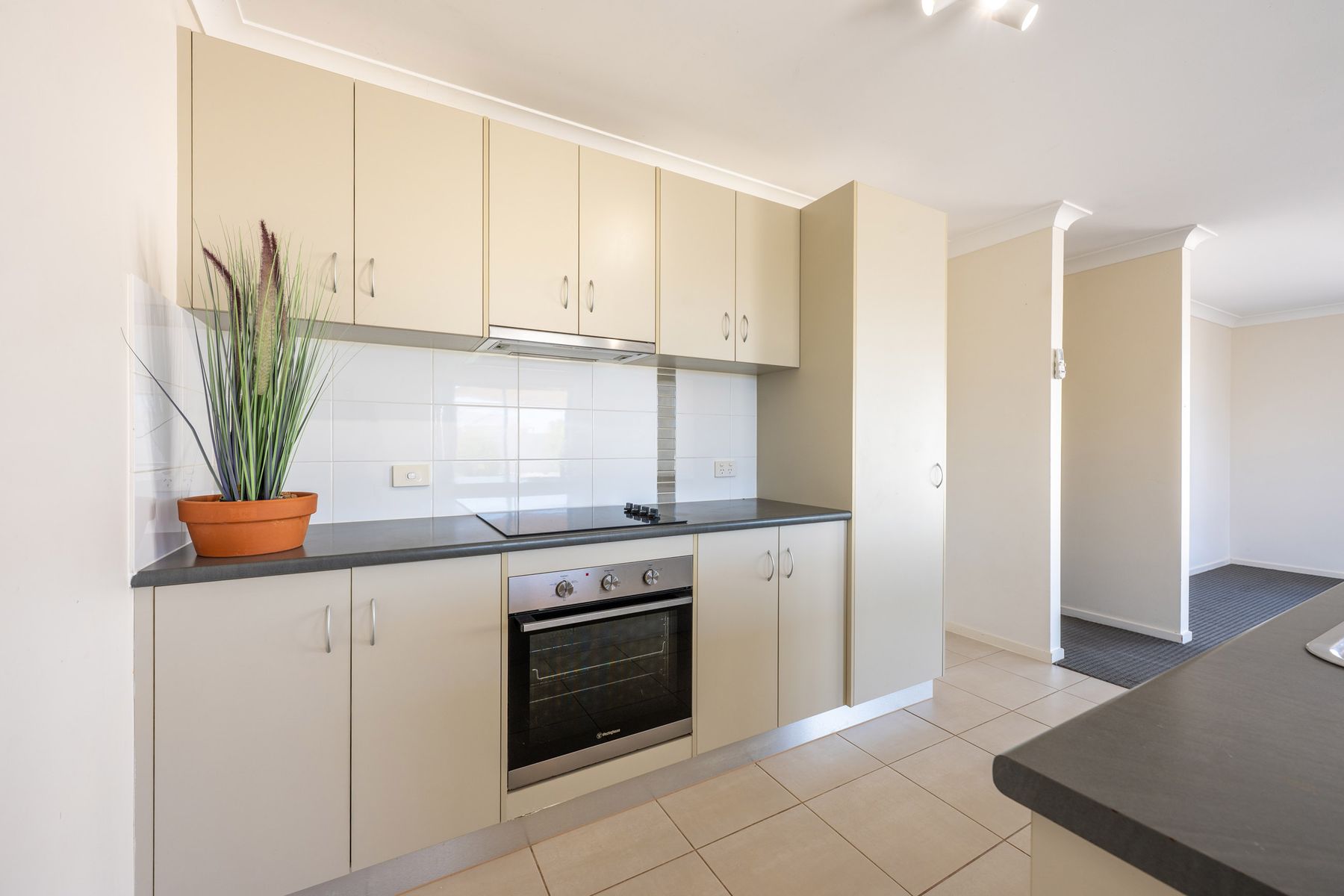 10 Schilling St, Kadina SA 5554, Kadina - Thumbnail 2