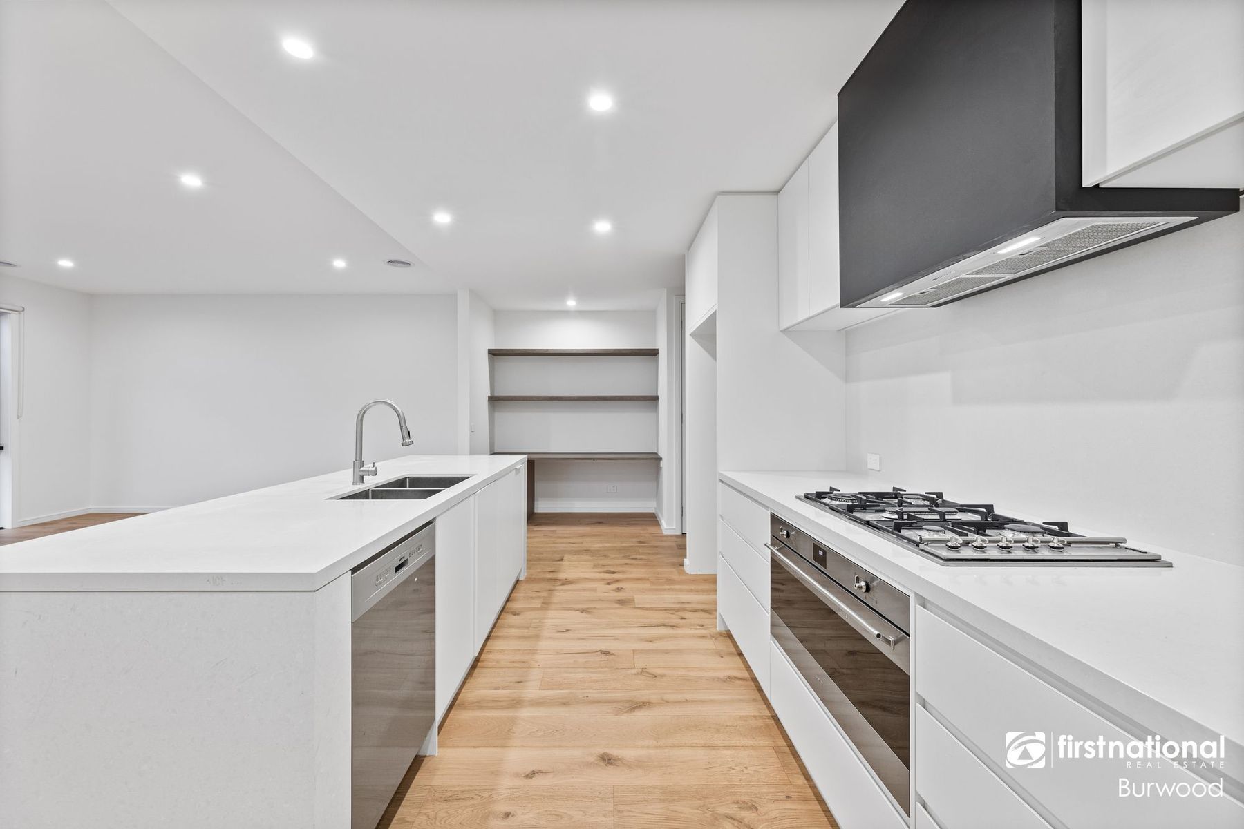 48 Copper Crescent, Burwood East VIC 3151, Burwood East - Thumbnail 8