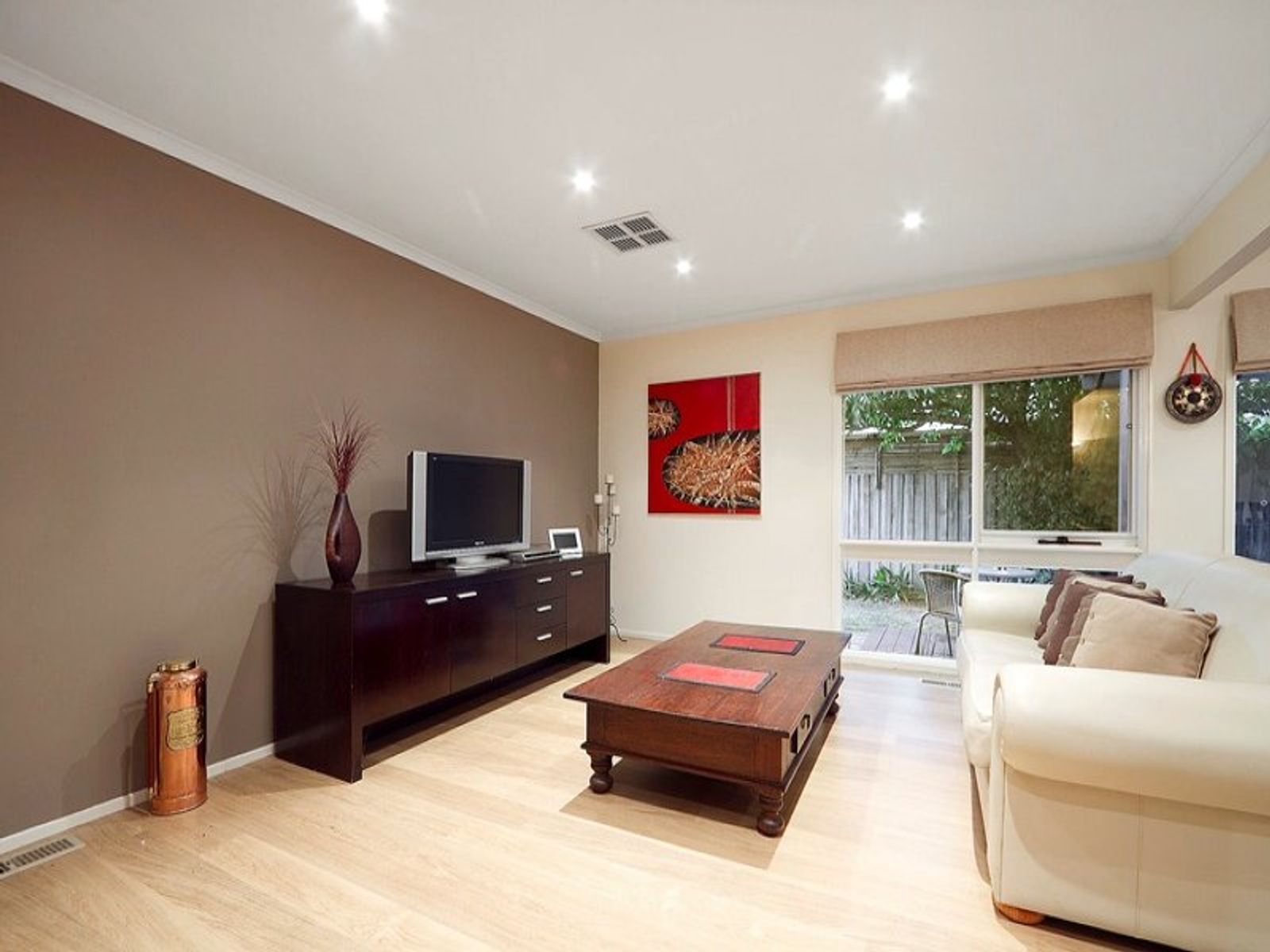 21 Nurten Parade, Aspendale Gardens, VIC 3195, Aspendale Gardens - Thumbnail 3