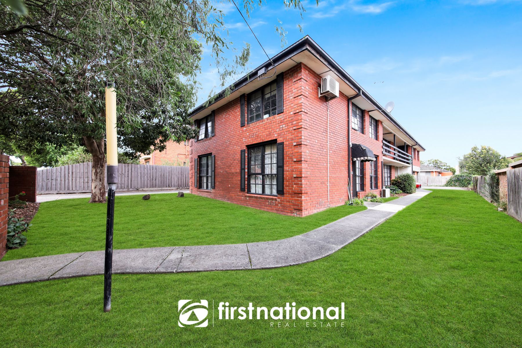 2/13 Rodd Street, Dandenong VIC 3175, Dandenong - Thumbnail 2