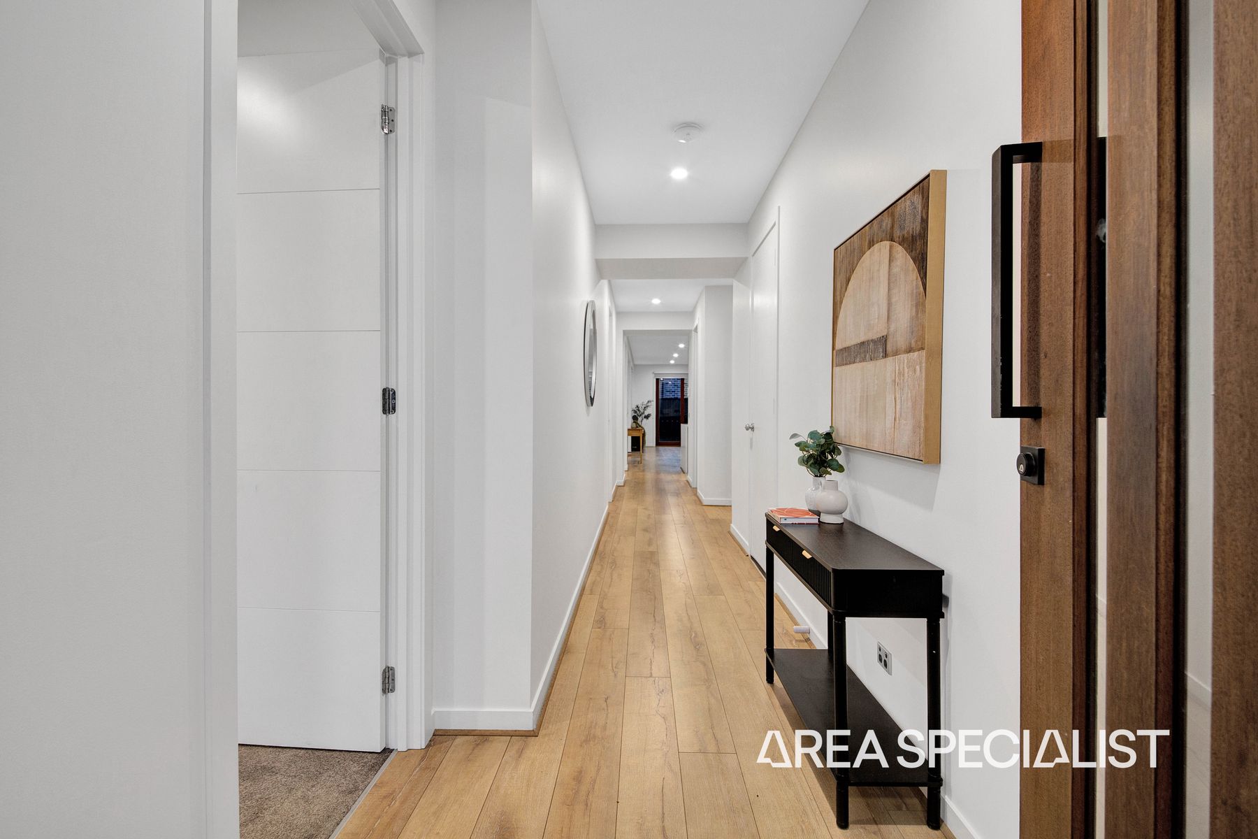80 Ornament Avenue, Tarneit, VIC 3029, Tarneit - Thumbnail 3