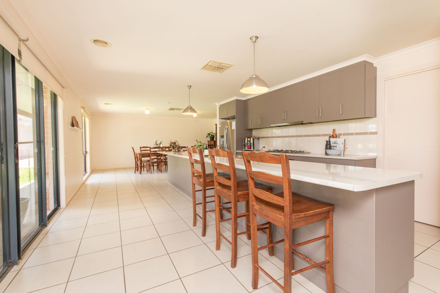 8 Bushland Rise, Koorlong - Thumbnail 6