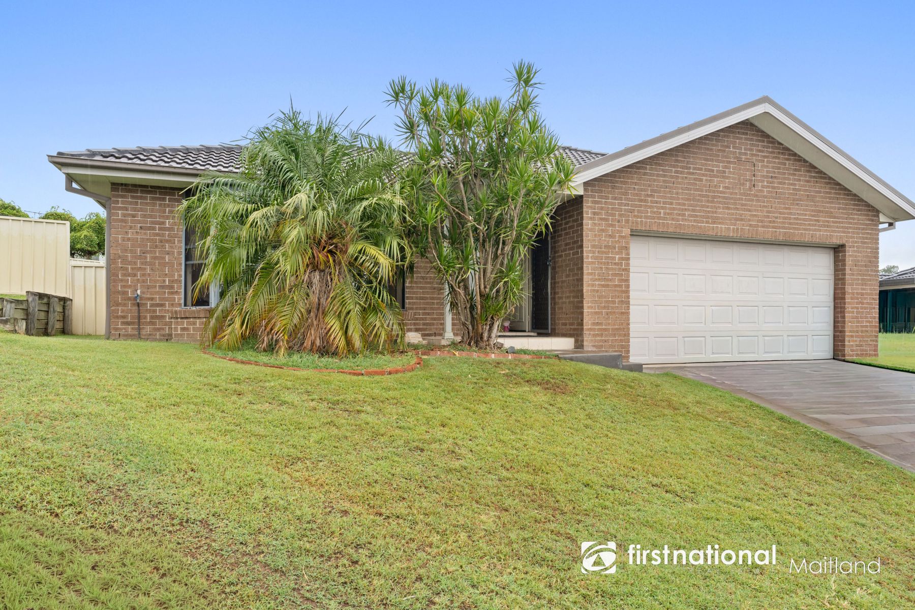 8 Joseph Close, Rutherford NSW 2320, Rutherford - Thumbnail 2