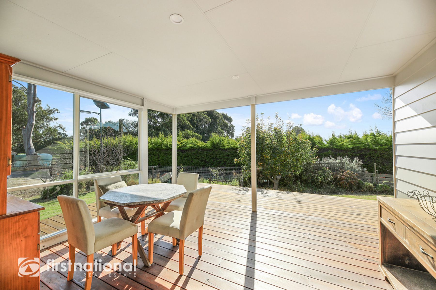 350 Bunyip, Iona - Thumbnail 4