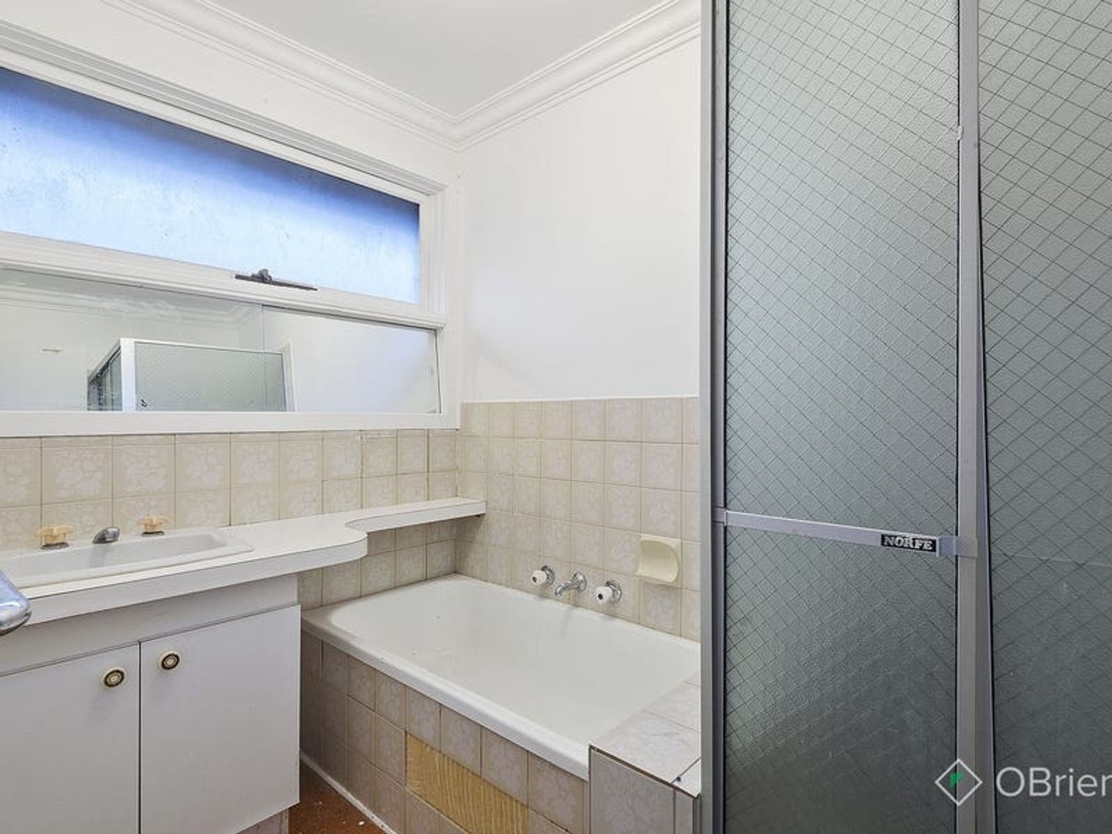 33 John Fawkner Drive, Endeavour Hills, VIC 3802, Endeavour Hills - Thumbnail 6