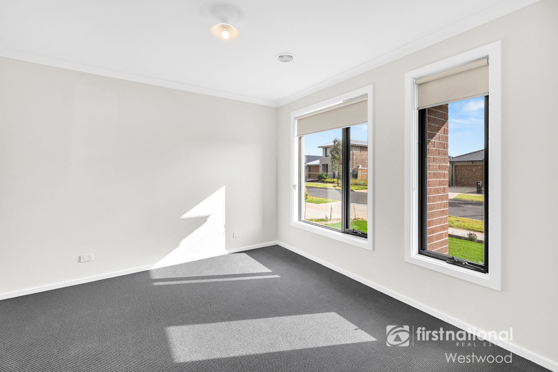 18 Jenkins Street, Werribee VIC 3030, Werribee - Thumbnail 5
