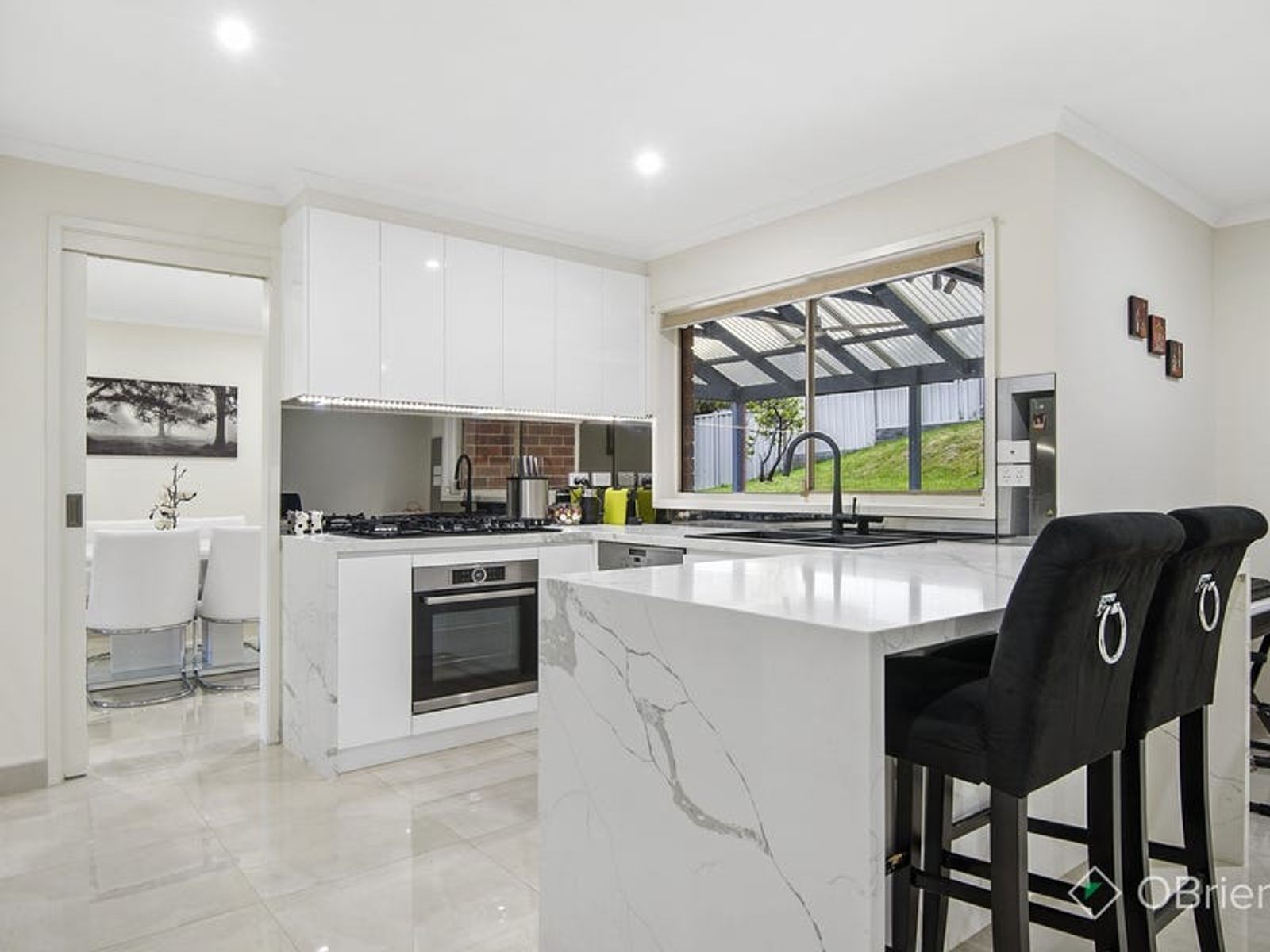 103 David Collins Drive, Endeavour Hills, VIC 3802, Endeavour Hills - Thumbnail 2