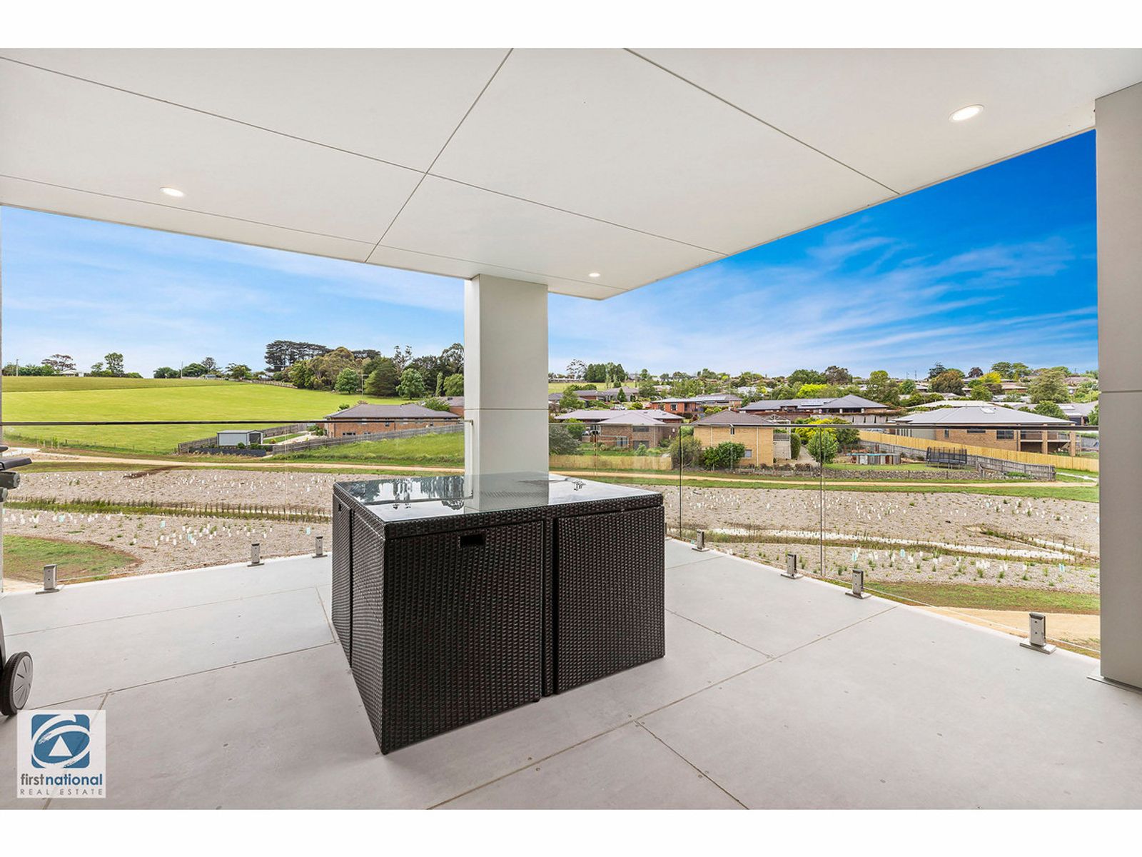 44 Myrtle Crescent, Warragul, VIC 3820, Warragul - Thumbnail 2