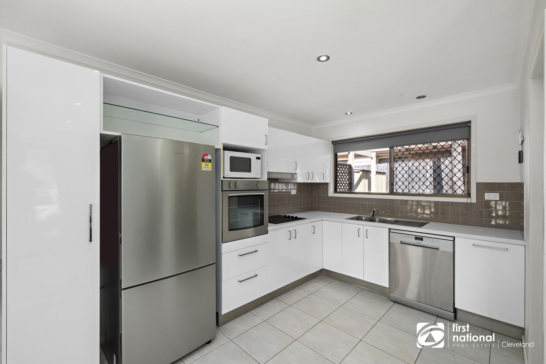 35 Prescoter Drive, Victoria Point QLD 4165, Victoria Point - Thumbnail 4