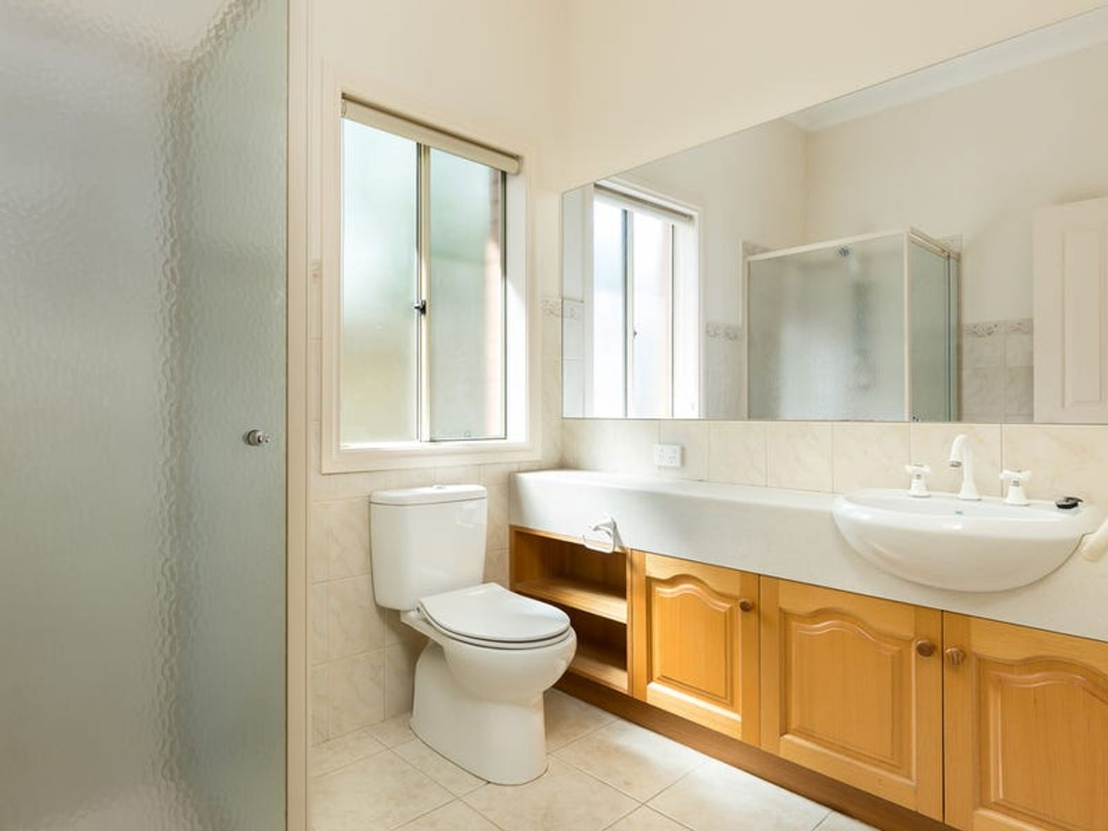 2/11 Cambridge Drive, Glen Waverley, VIC 3150, Glen Waverley - Thumbnail 6