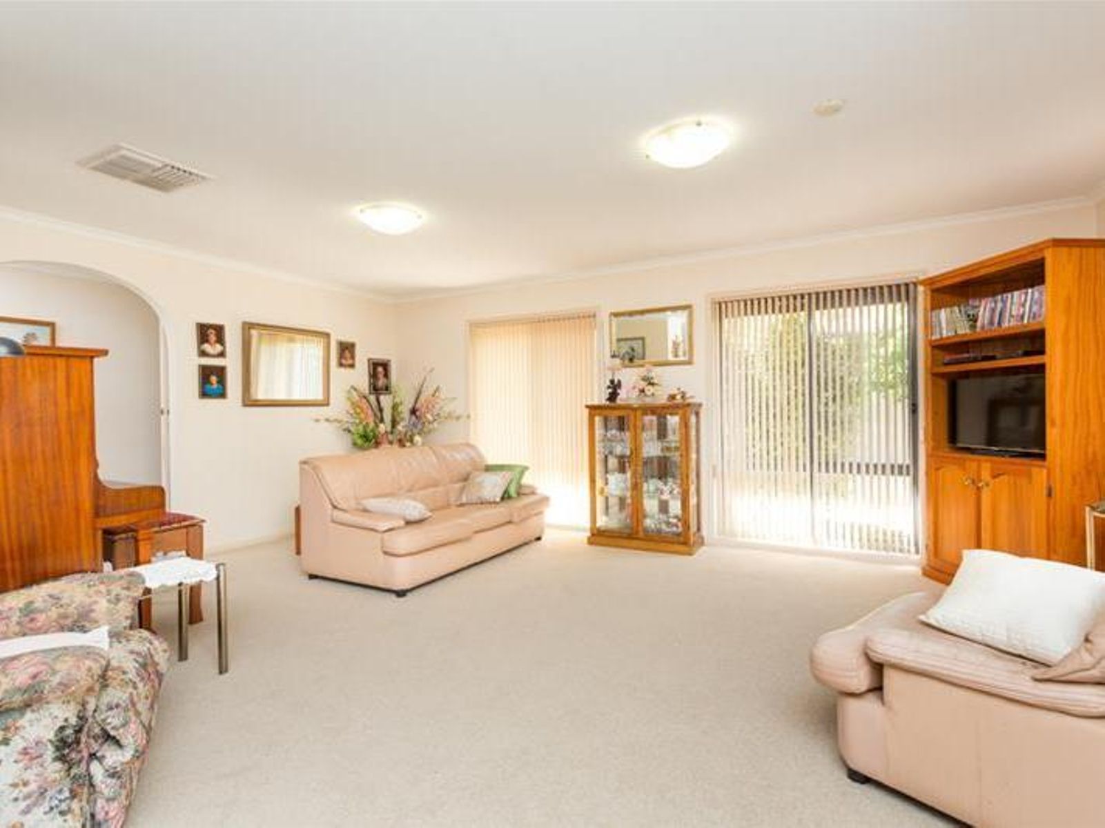 2 Iredale Court, Mildura - Thumbnail 2