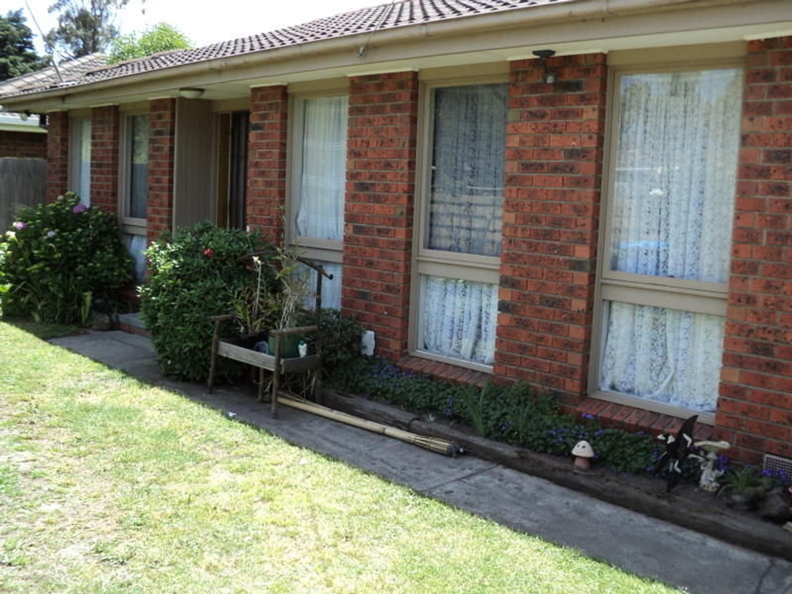 19 Clairmont Avenue, Cranbourne - Thumbnail 3