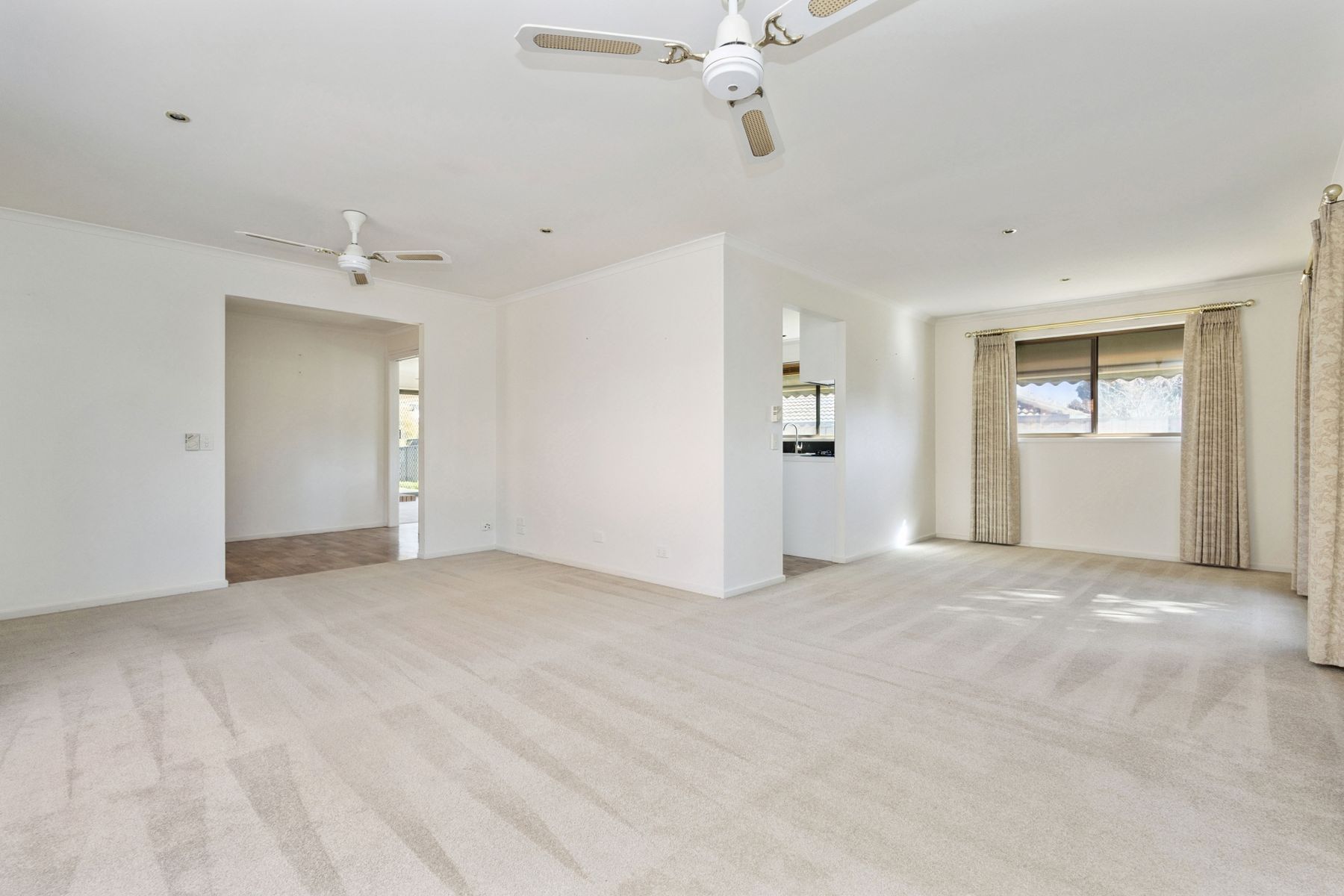 6 Mayfield Parade, Strathdale, VIC 3550, Strathdale - Thumbnail 3