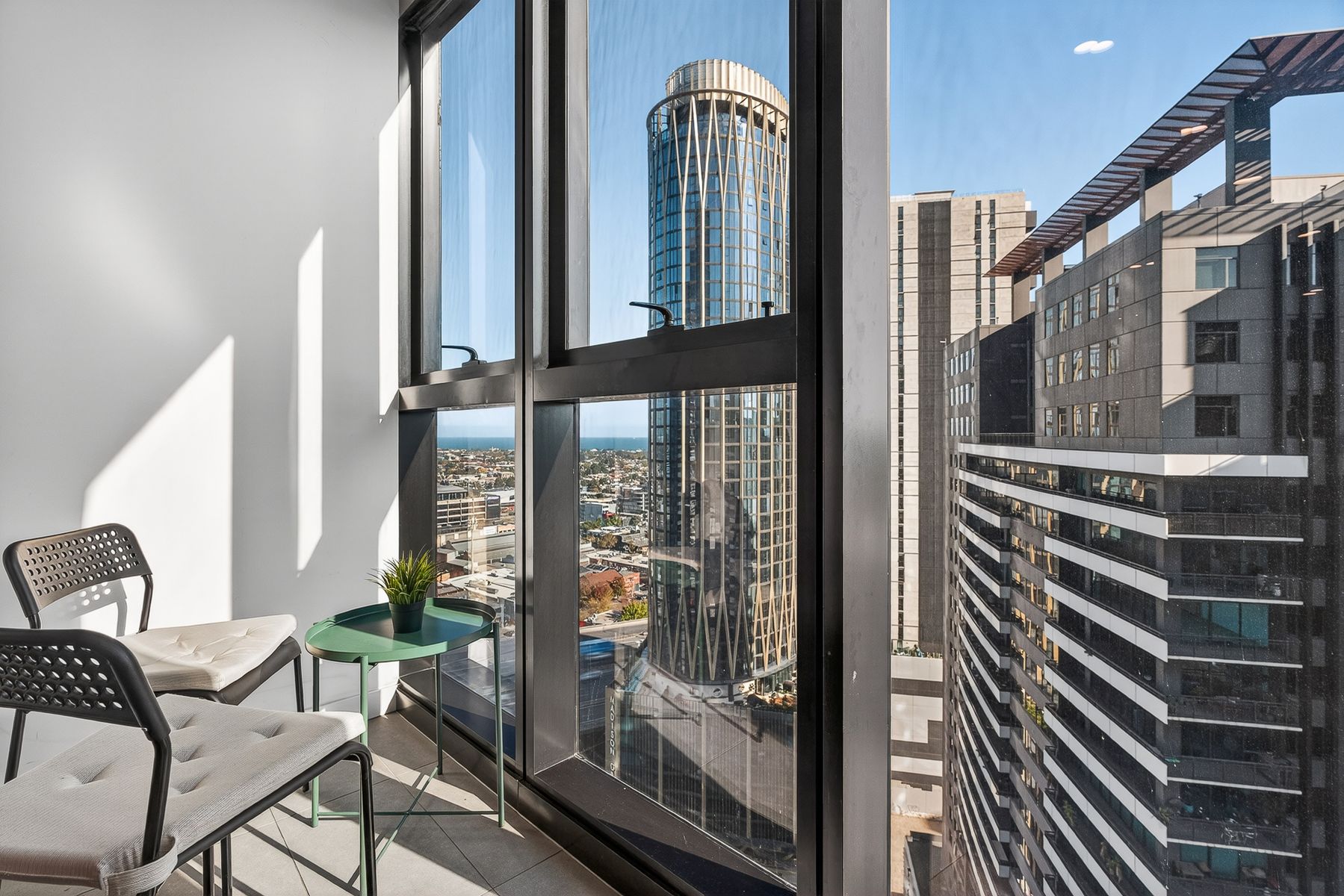 2307/105 Clarendon Street, Southbank, Southbank - Thumbnail 4