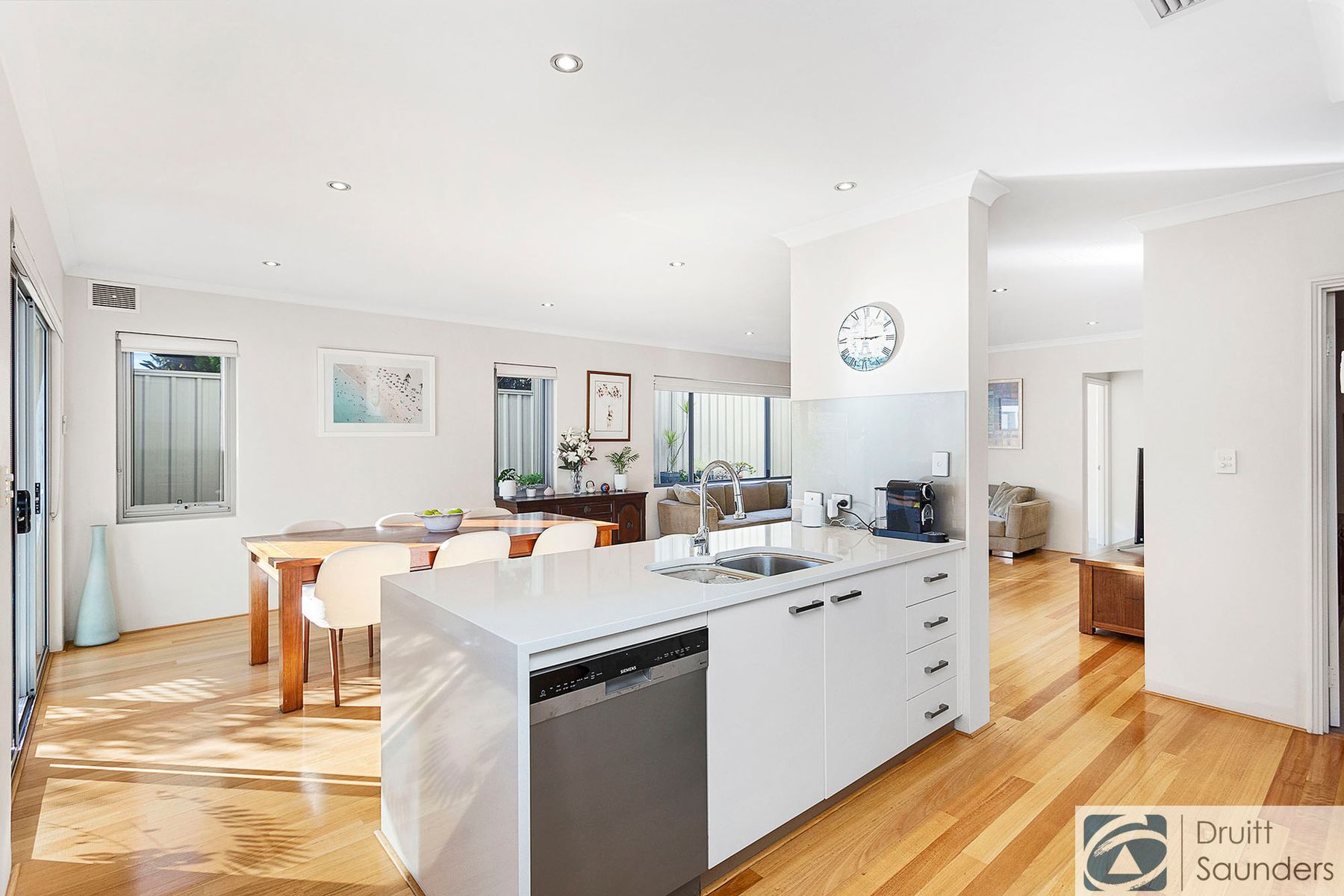 88B Corbett Street, Scarborough WA 6019, Scarborough - Thumbnail 4