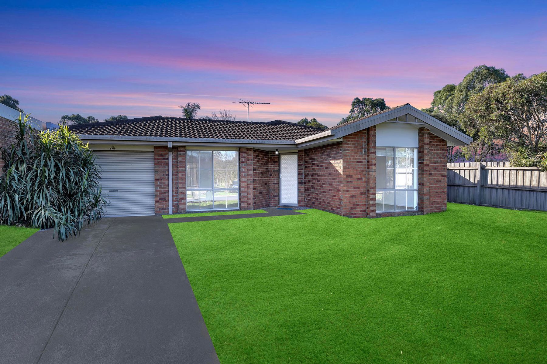 11 Mcconnell Crescent, Roxburgh Park VIC 3064, Roxburgh Park - Image 1