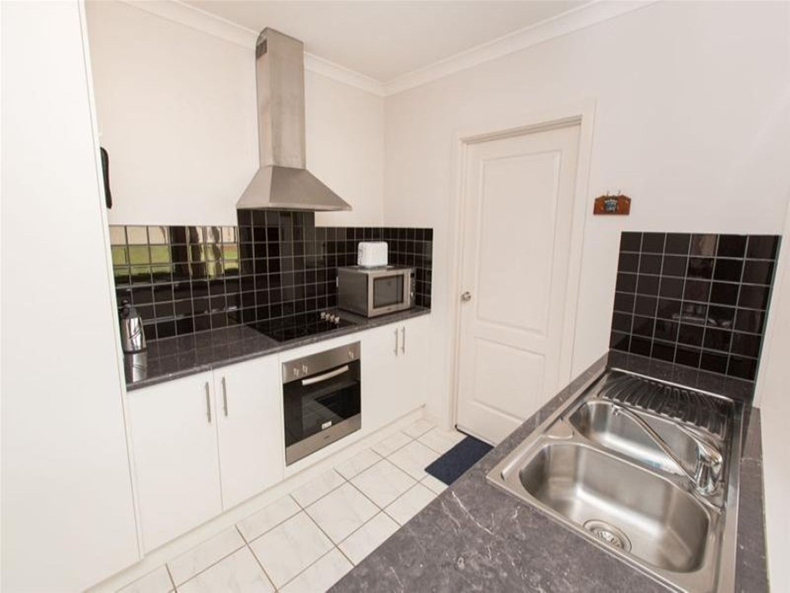 6 Tayla Court, Euston - Thumbnail 5