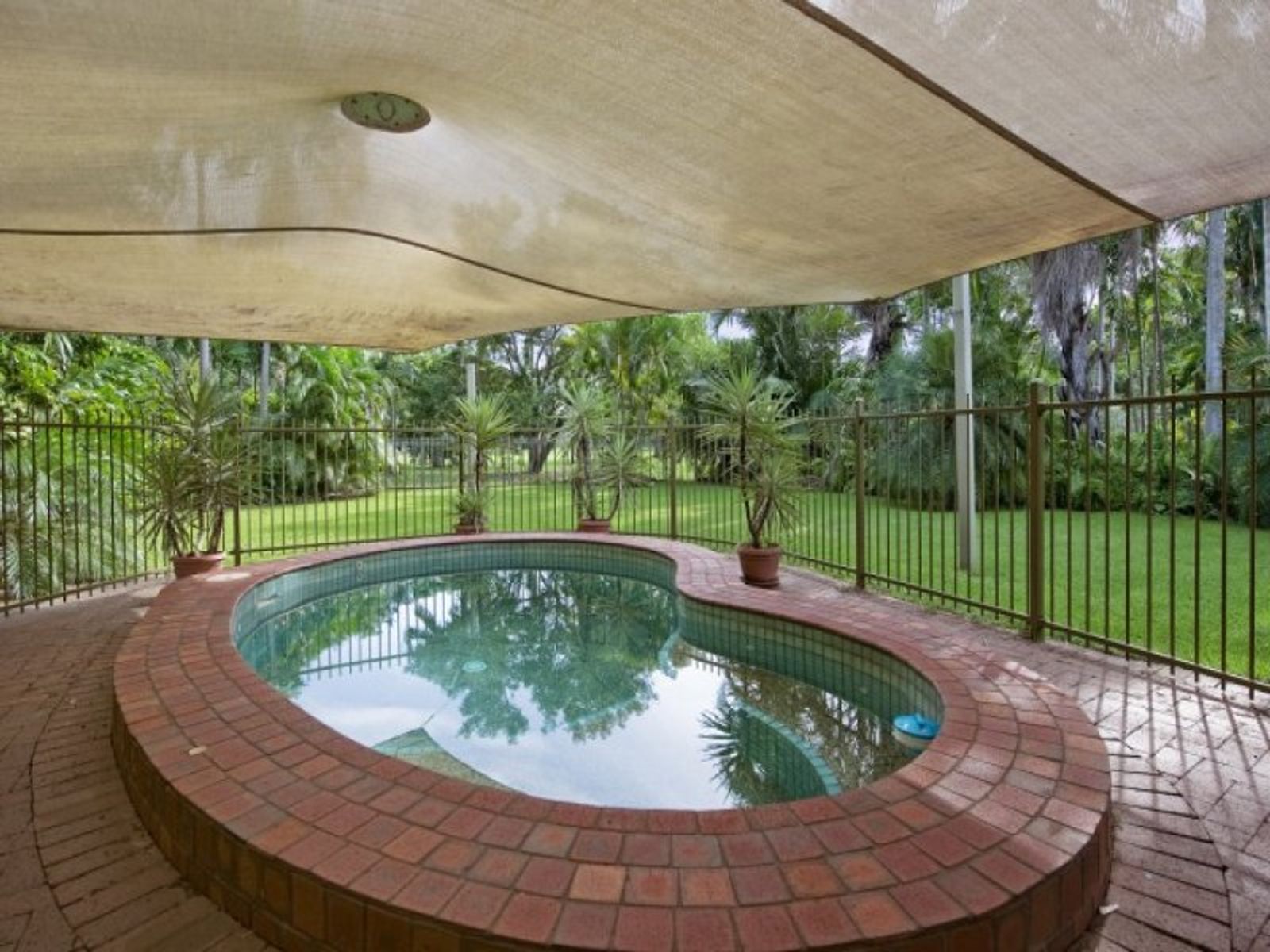 12 Lakes Crescent, Marrara NT 0812, Marrara - Thumbnail 4