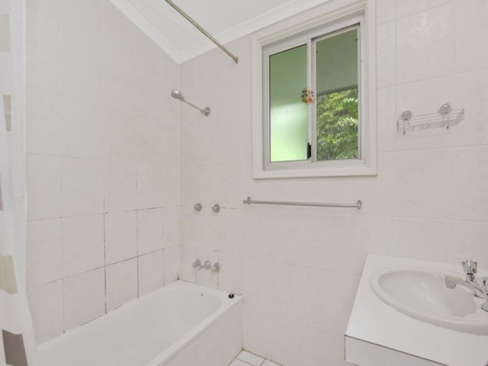 88 Essington Avenue, Gray NT 0830, Gray - Thumbnail 3