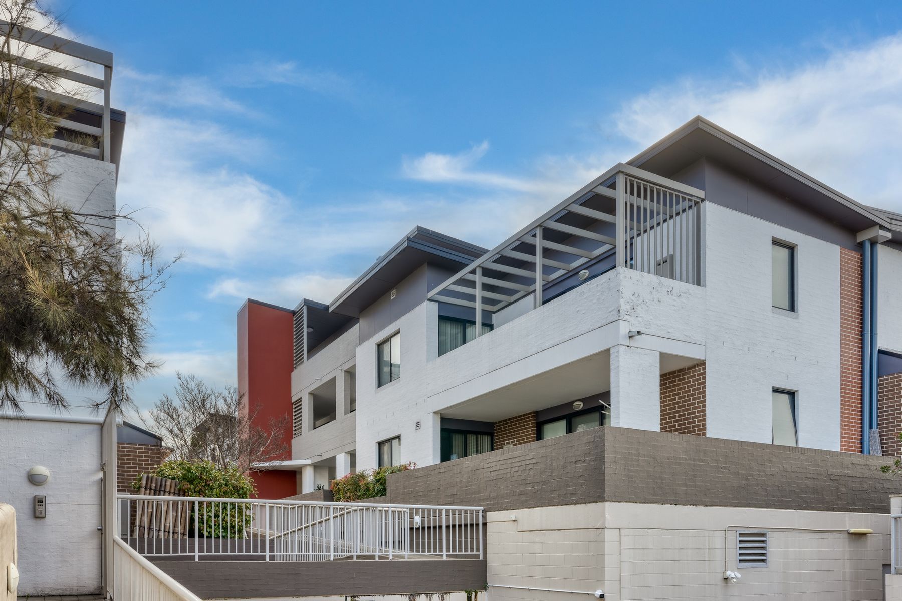 18/3A Stornaway Road, Queanbeyan - Thumbnail 2
