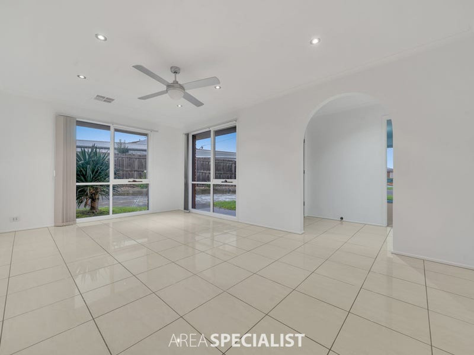 13 Medinah Rise, Hampton Park, VIC 3976, Hampton Park - Thumbnail 3