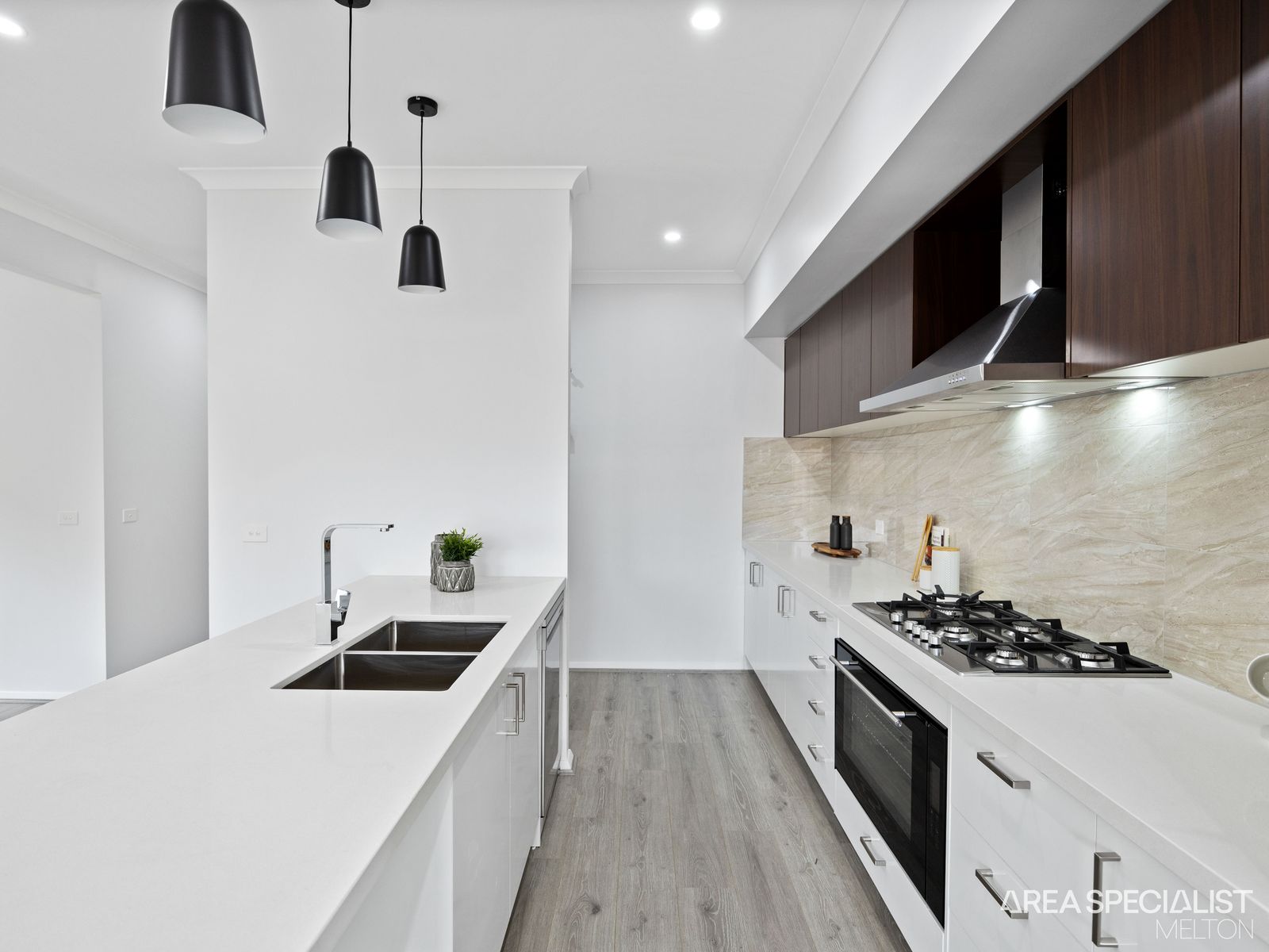 54 Huntingfield Street, Thornhill Park, VIC 3335, Thornhill Park - Thumbnail 4