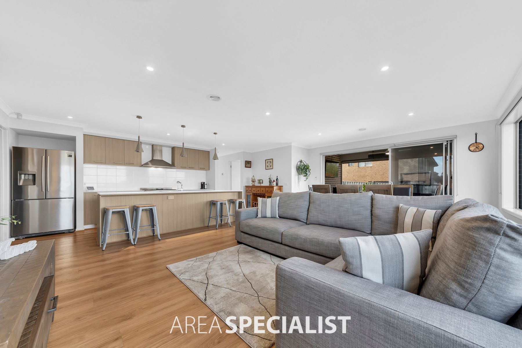 2 Grattan Way, Pakenham, Pakenham - Thumbnail 5
