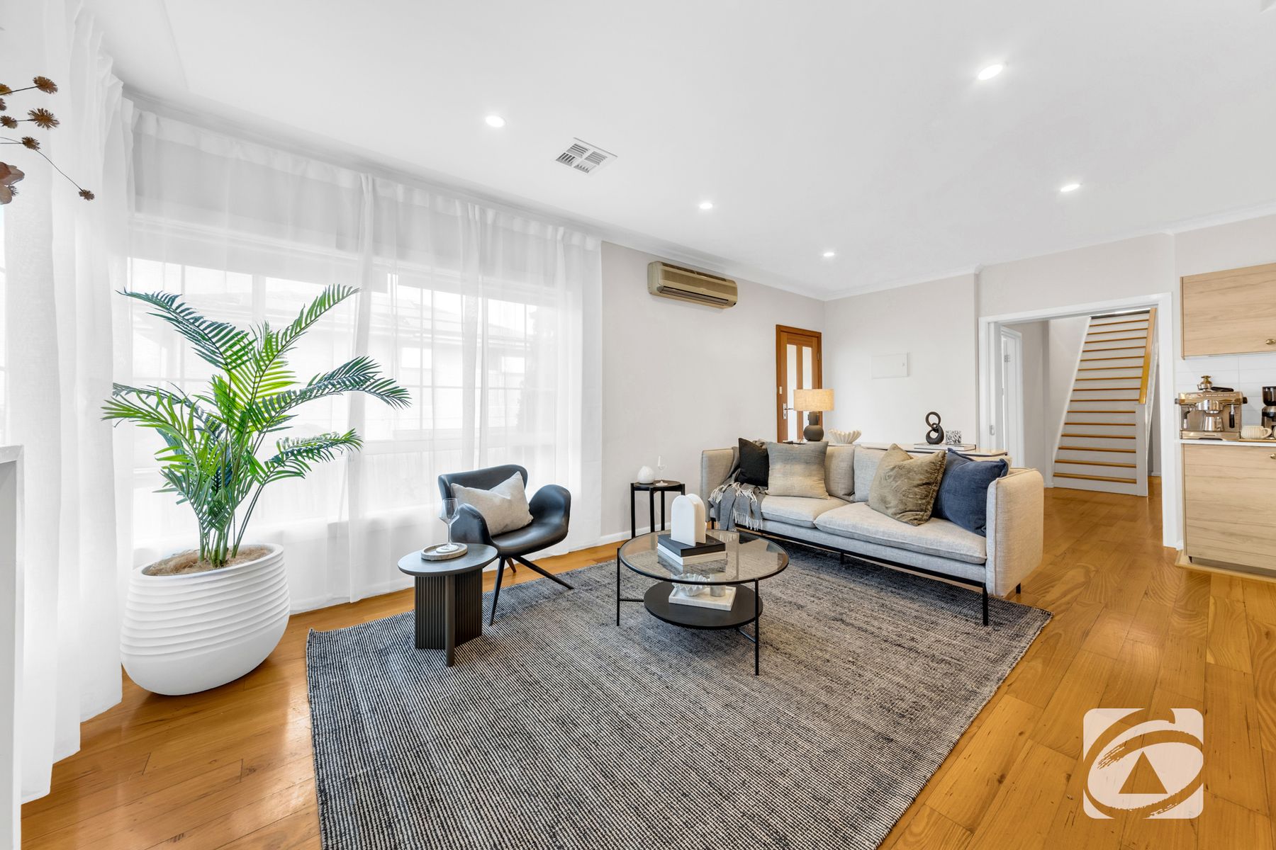 7 Hutchinson Street, Bentleigh VIC 3204, Bentleigh - Thumbnail 2