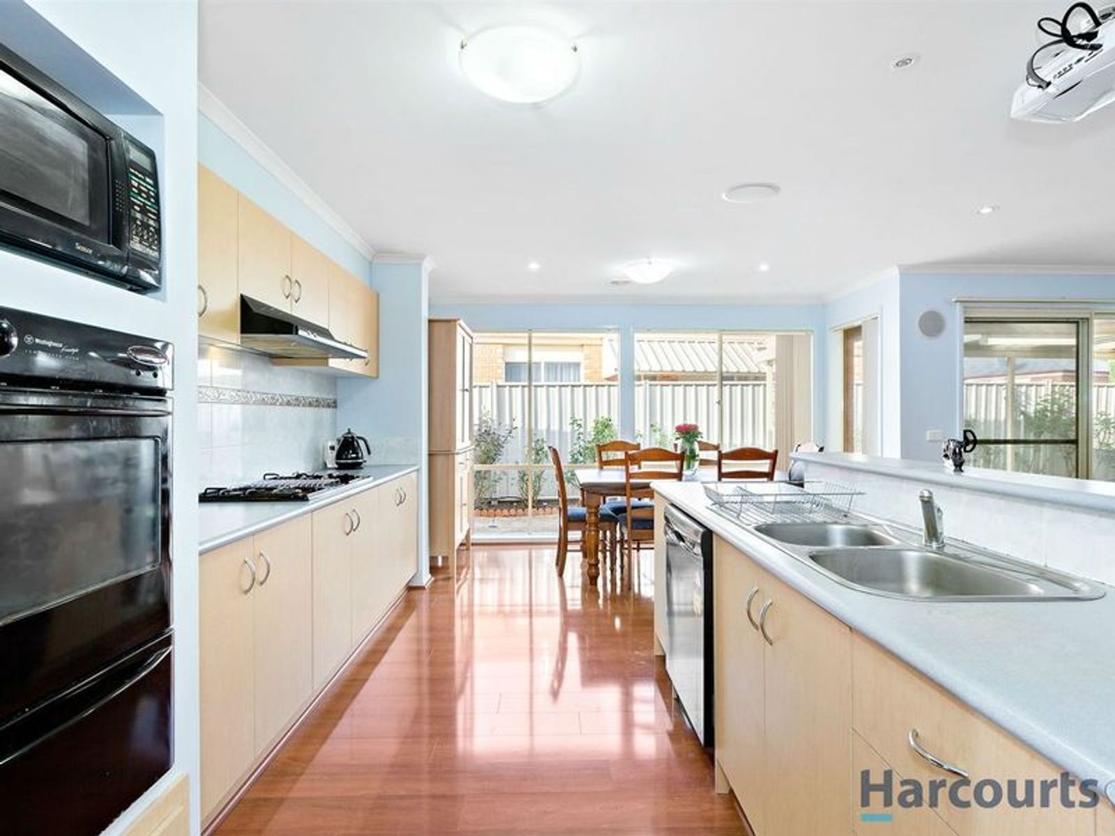 5 Tamborine Way, Caroline Springs, VIC 3023, Caroline Springs - Thumbnail 3