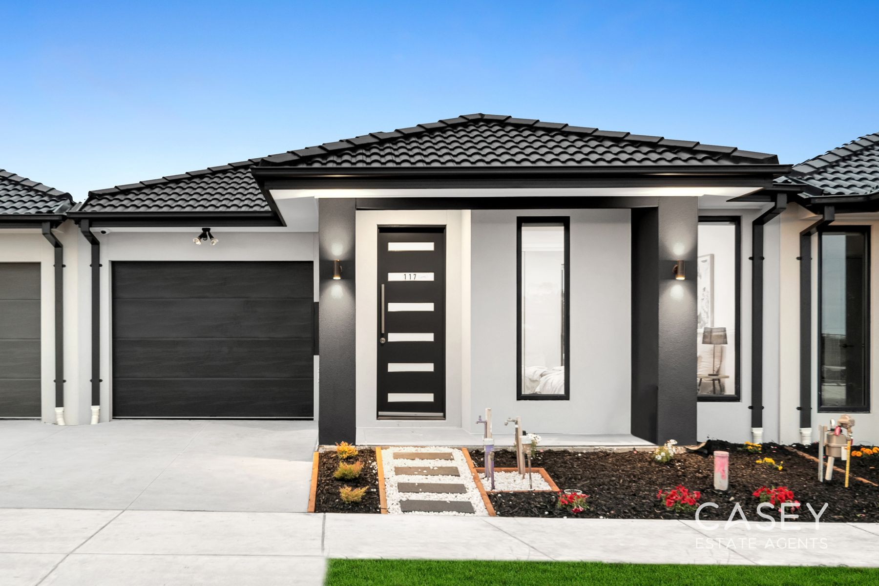 121 Bourbon Road, Cranbourne East - Thumbnail 3