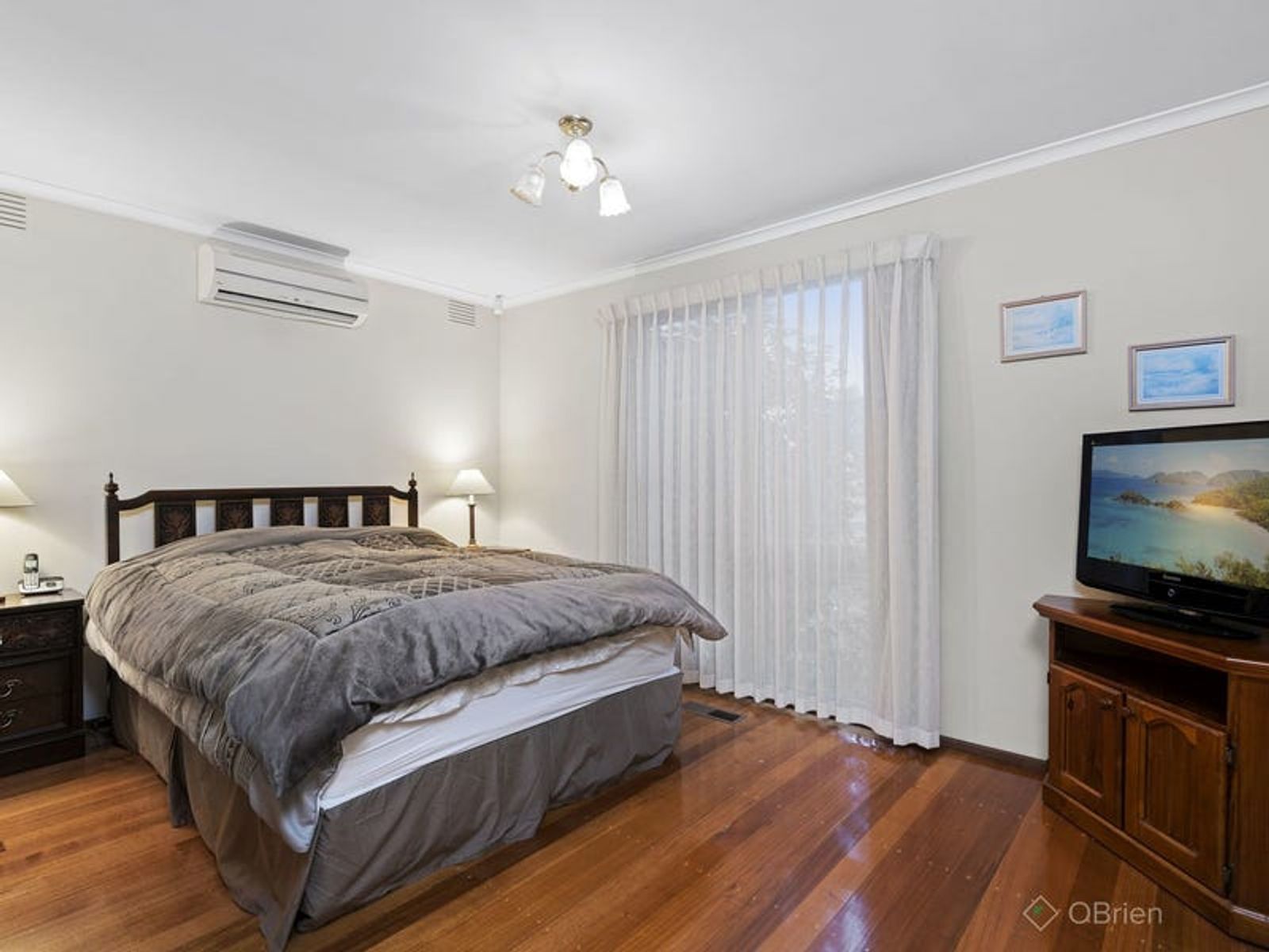 56 Sydney Parkinsons Avenue, Endeavour Hills, VIC 3802, Endeavour Hills - Thumbnail 5