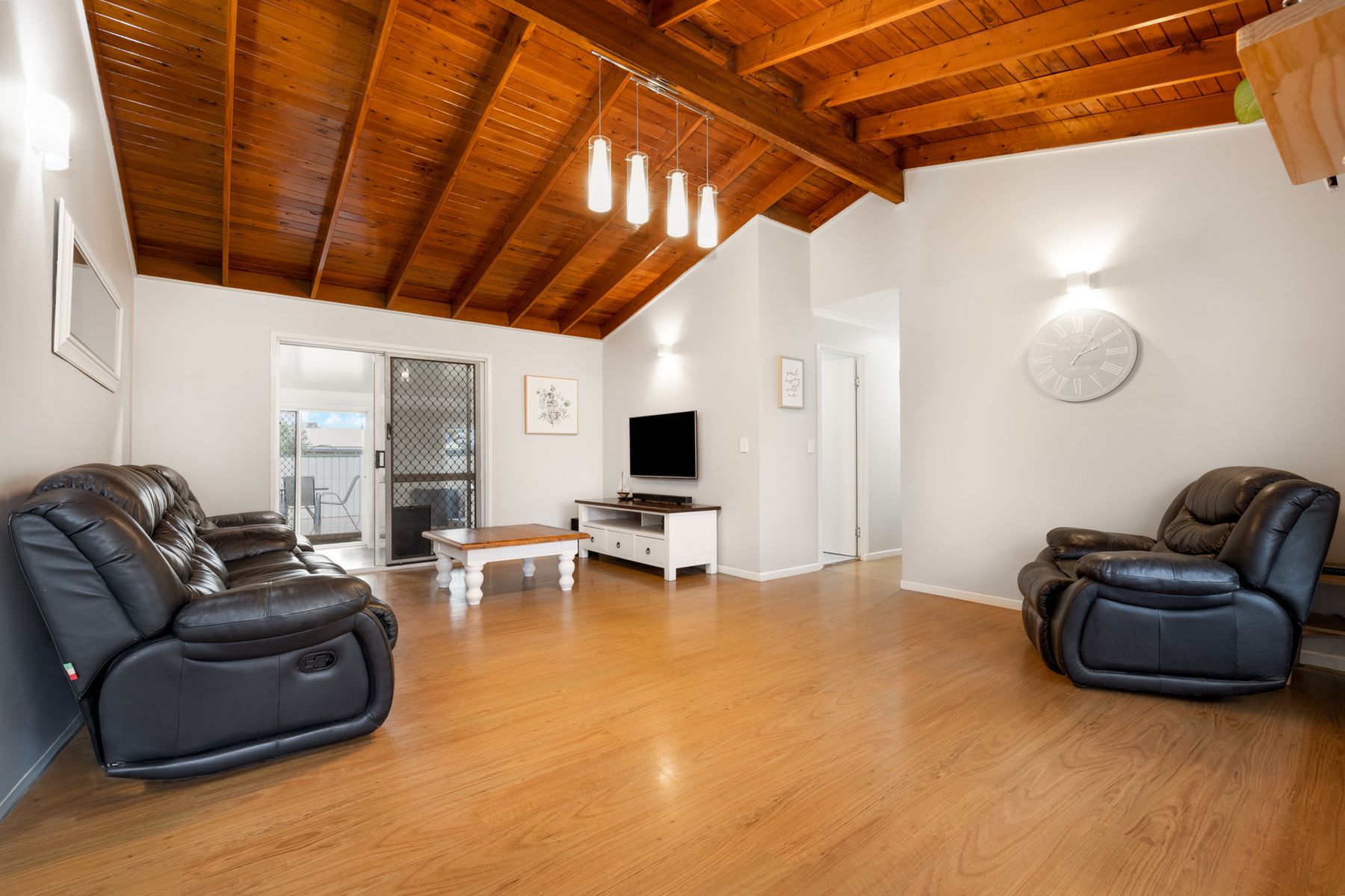 26 Brushbox Street, Crestmead QLD 4132, Crestmead - Thumbnail 2