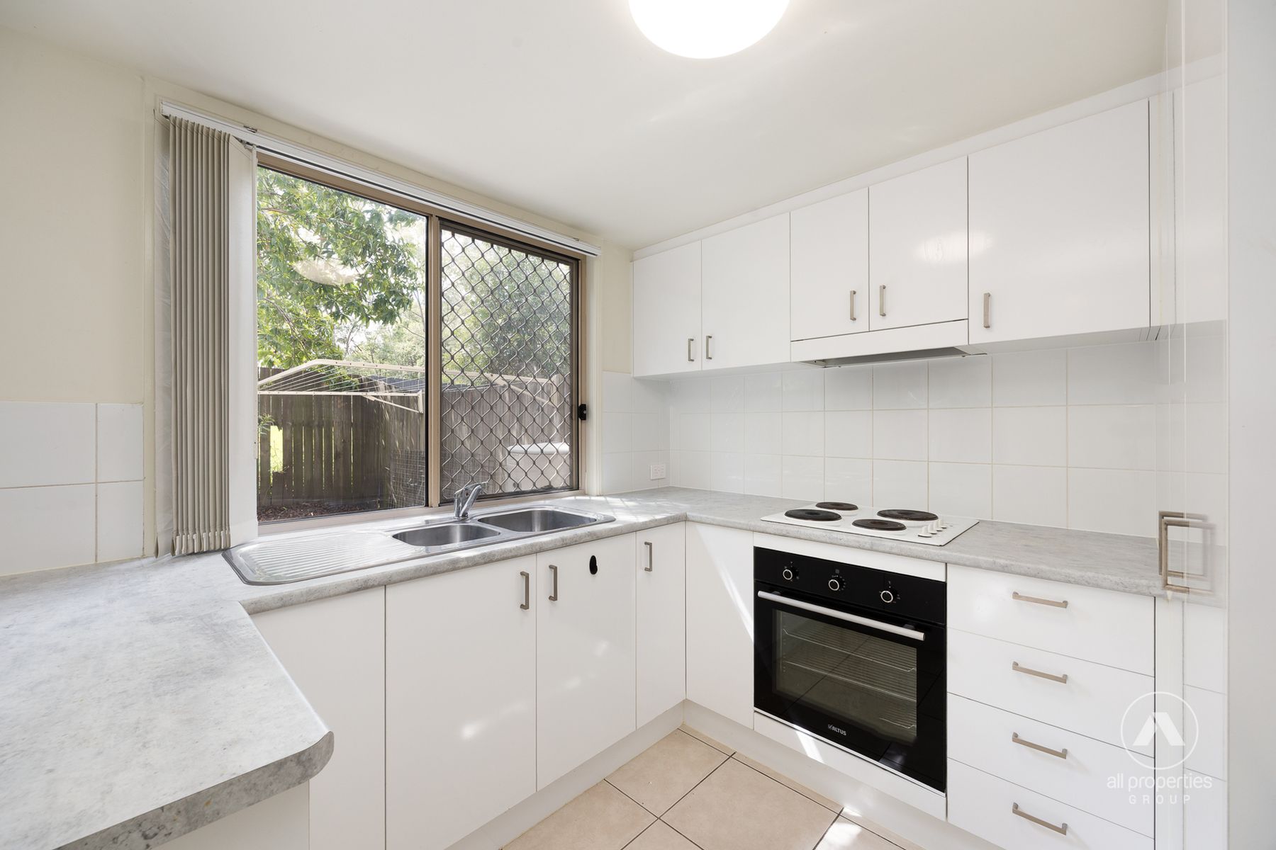 9/15 Sally Drive, Marsden QLD 4132, Marsden - Thumbnail 3