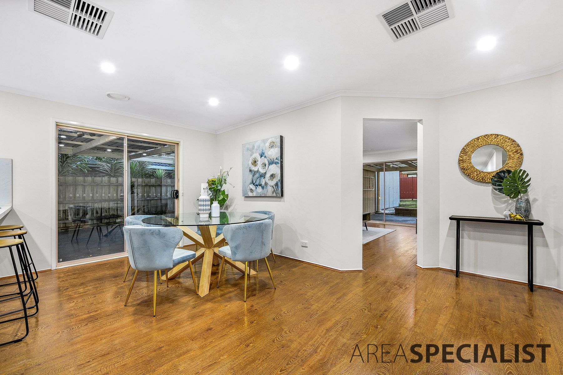 15 Godwin Crescent, Cranbourne North, VIC 3977, Cranbourne North - Thumbnail 8