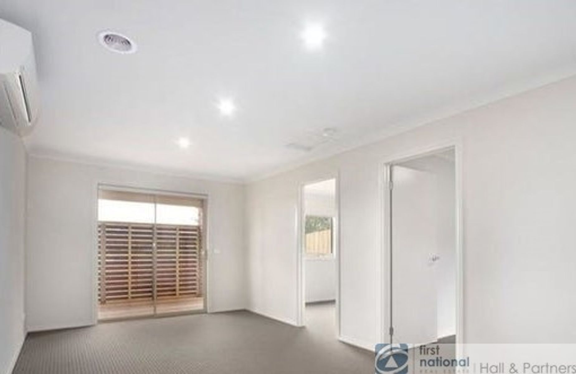 2A Lima Place, Pakenham VIC 3810, Pakenham - Thumbnail 3